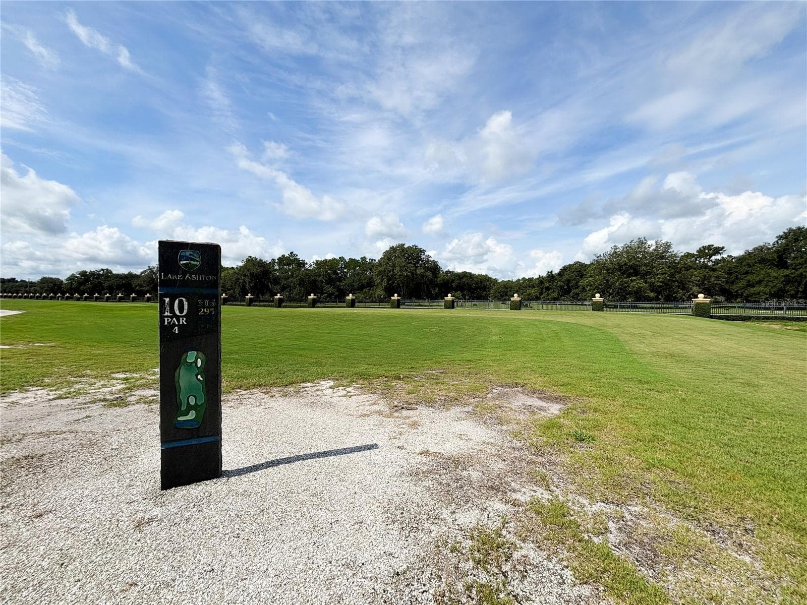 Single Family Residence at 1124 SAWGRASS DR, WINTER HAVEN, photo 40 of 71
