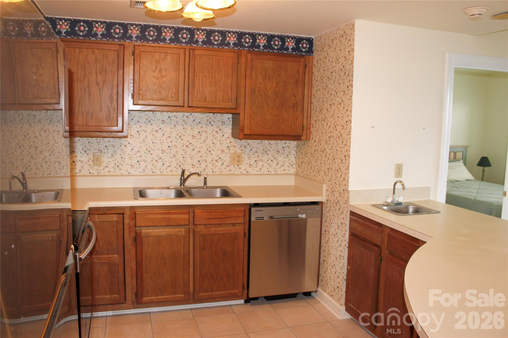 Condominium at 303 Sugar Top Drive, Banner Elk, photo 5 of 33