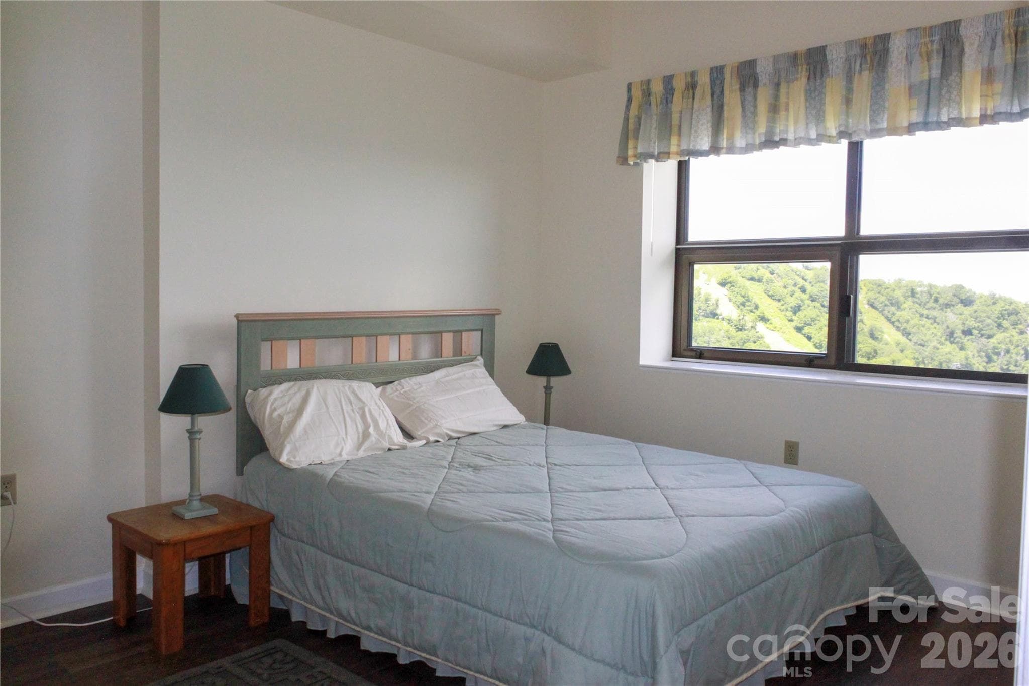 Condominium at 303 Sugar Top Drive, Banner Elk, photo 9 of 33