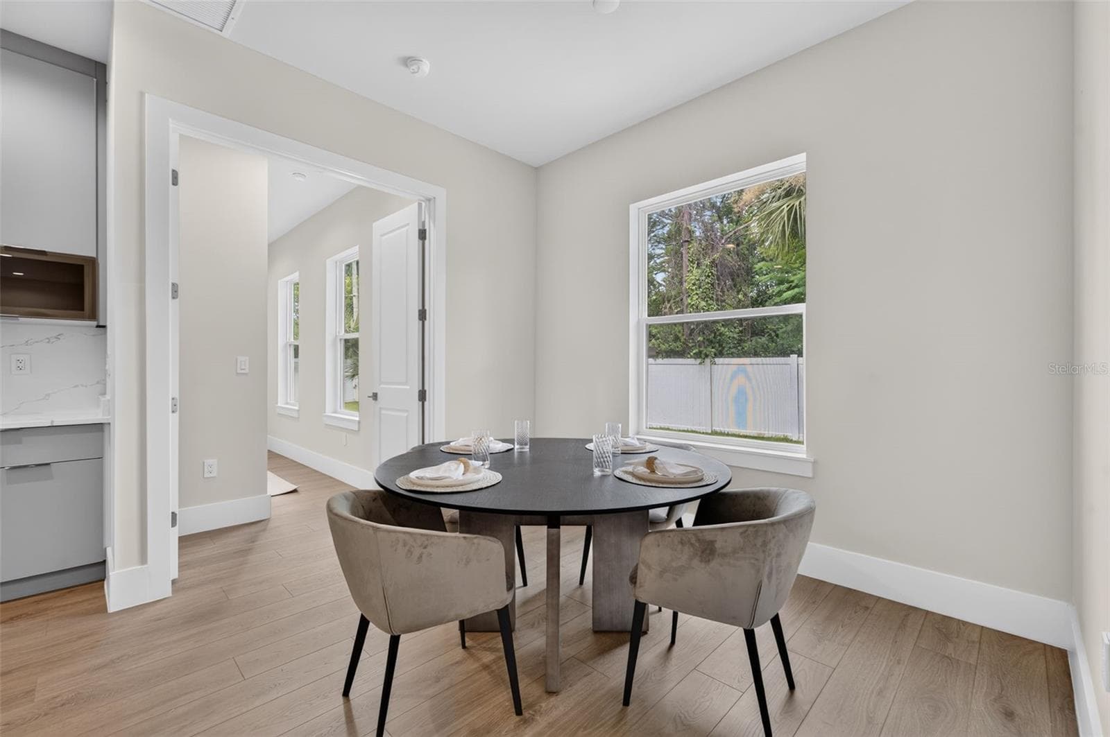 Single Family Residence at 102 BELL PL, WINTER PARK, photo 18 of 39