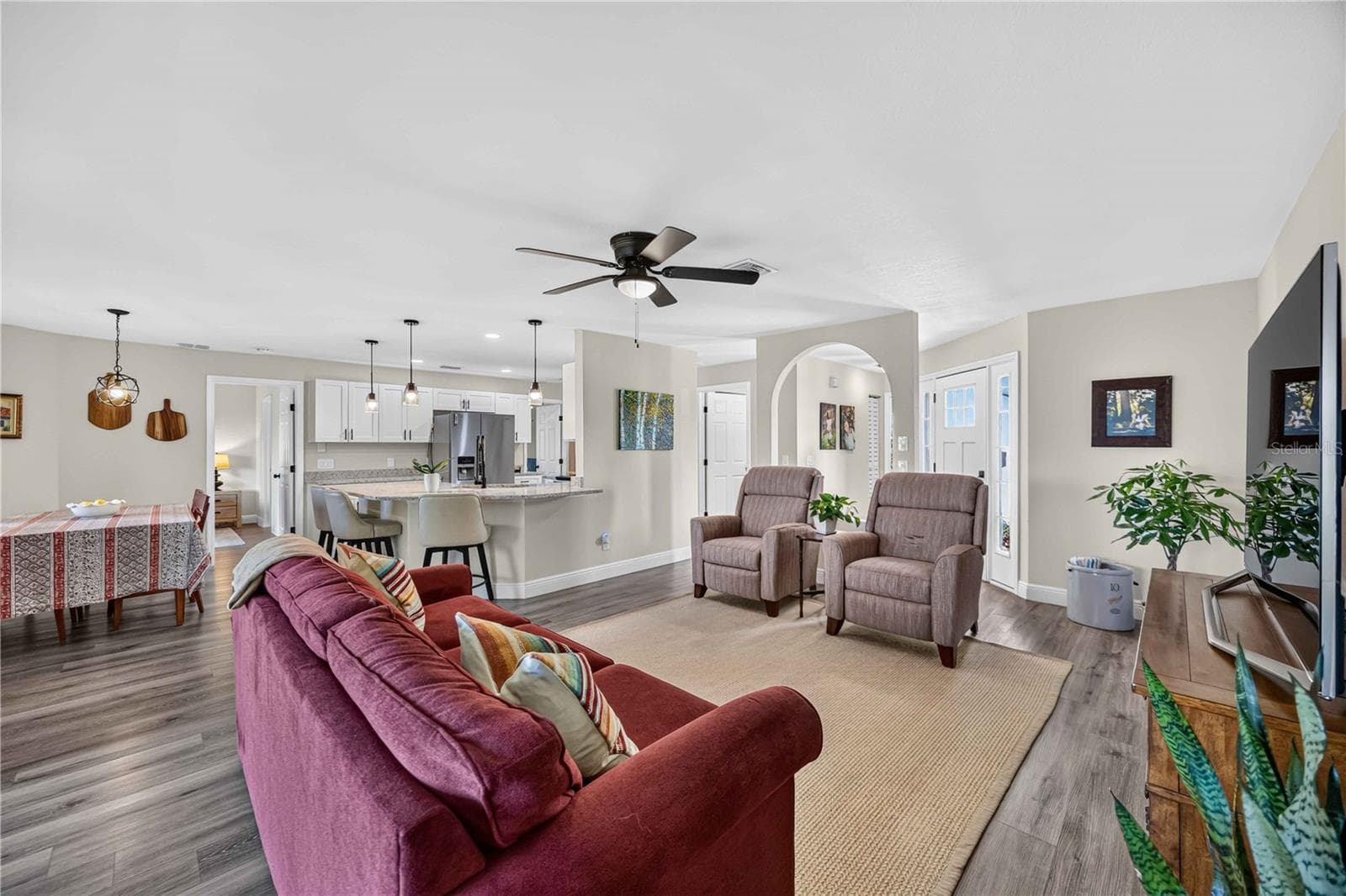 Single Family Residence at 23 BUNKER PL, ROTONDA WEST, photo 5 of 39