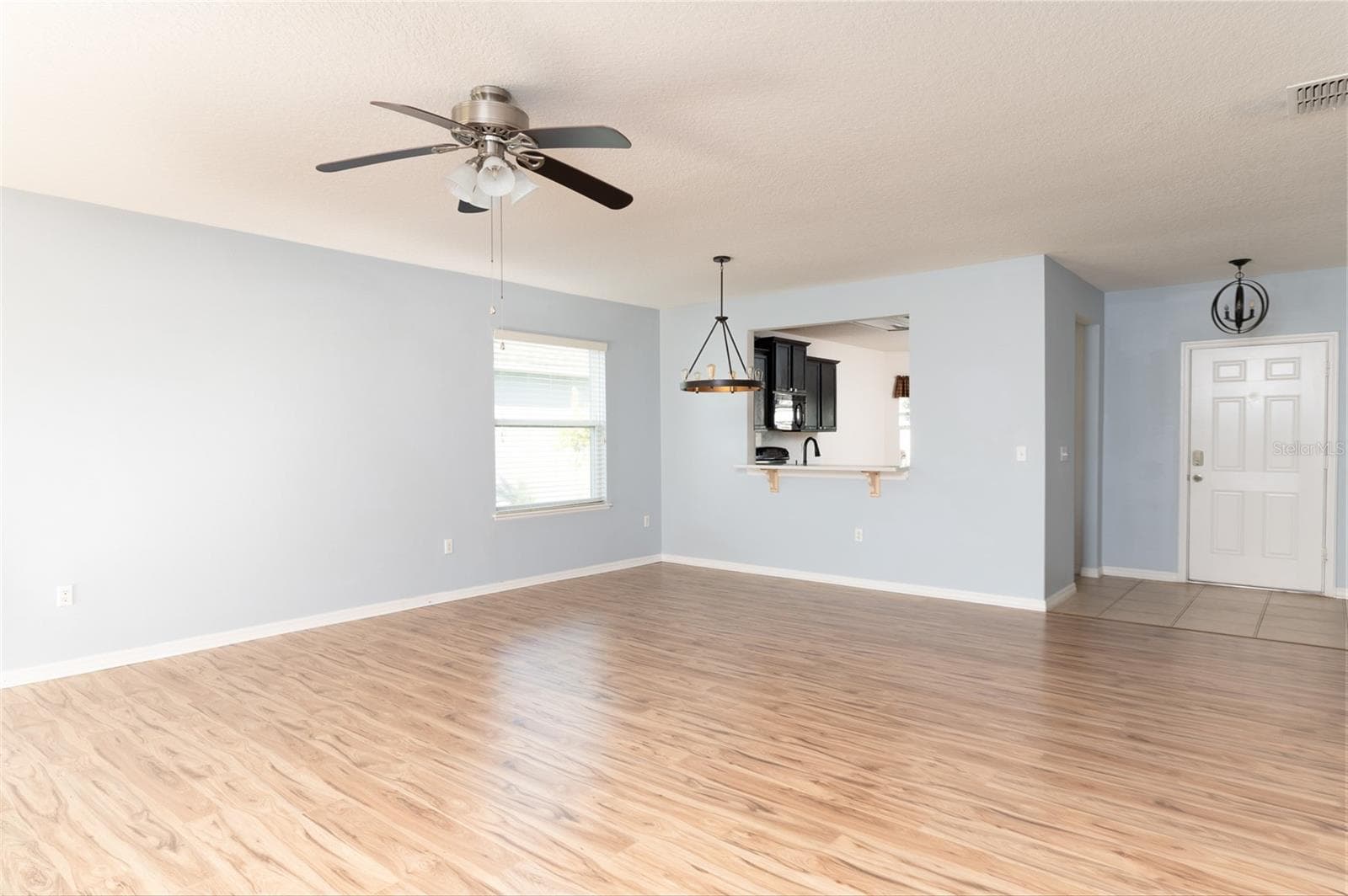 Single Family Residence at 1569 TAMARIND RD, DAVENPORT, photo 7 of 20