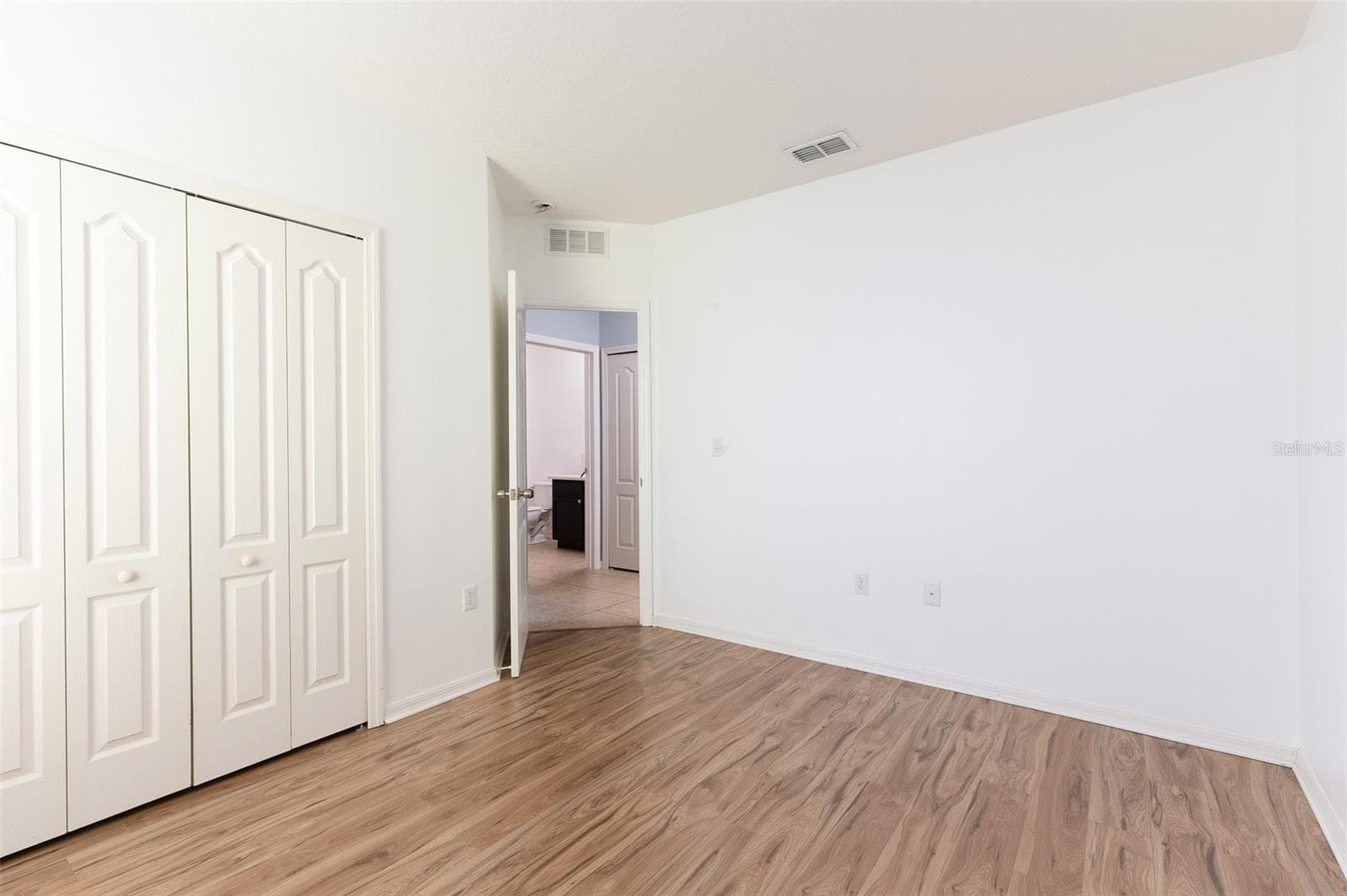 Single Family Residence at 1569 TAMARIND RD, DAVENPORT, photo 12 of 20