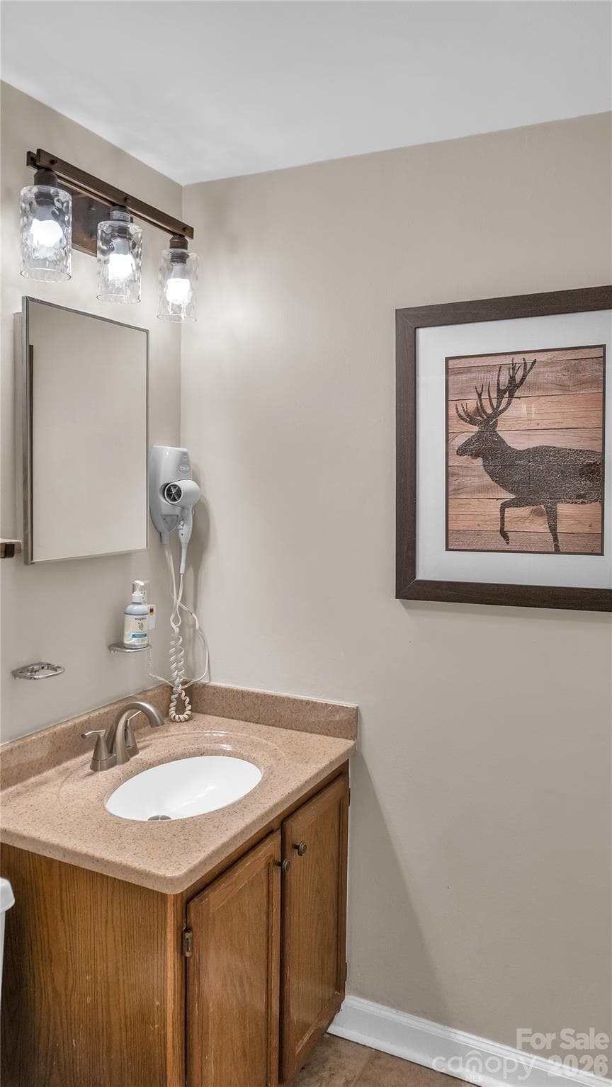 Condominium at 303 Sugar Top Drive, Sugar Mountain, photo 15 of 29