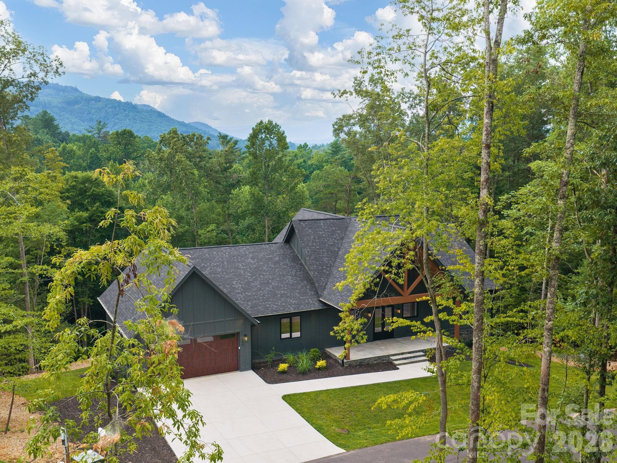 Single Family Residence at Hendersonville, photo 26 of 31