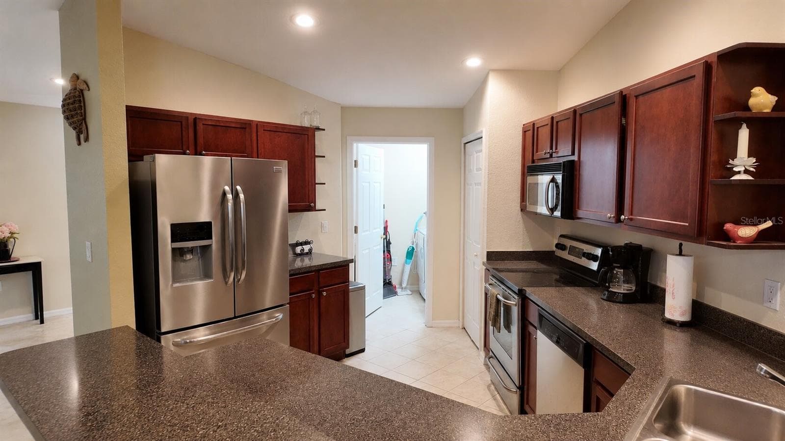 Condominium at 1651 HAMMOCKS AVE, LUTZ, photo 8 of 49
