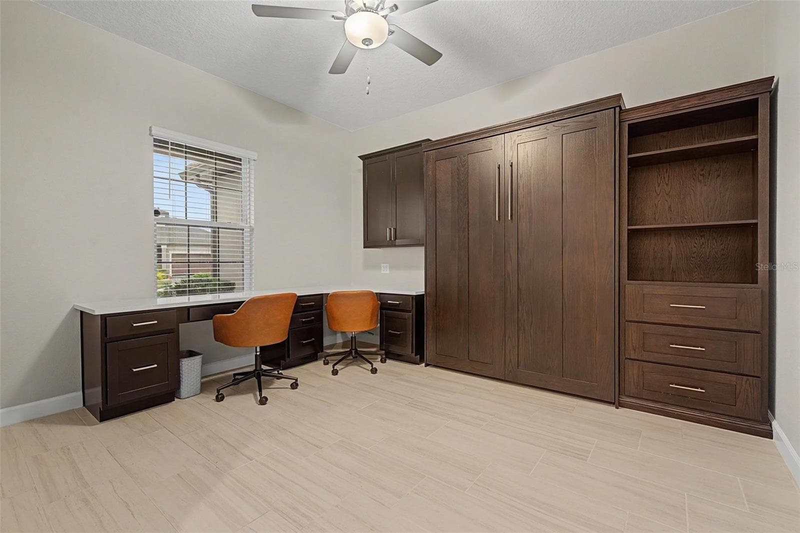 Single Family Residence at 10460 GABLE DIG LOOP, SAN ANTONIO, photo 2 of 96