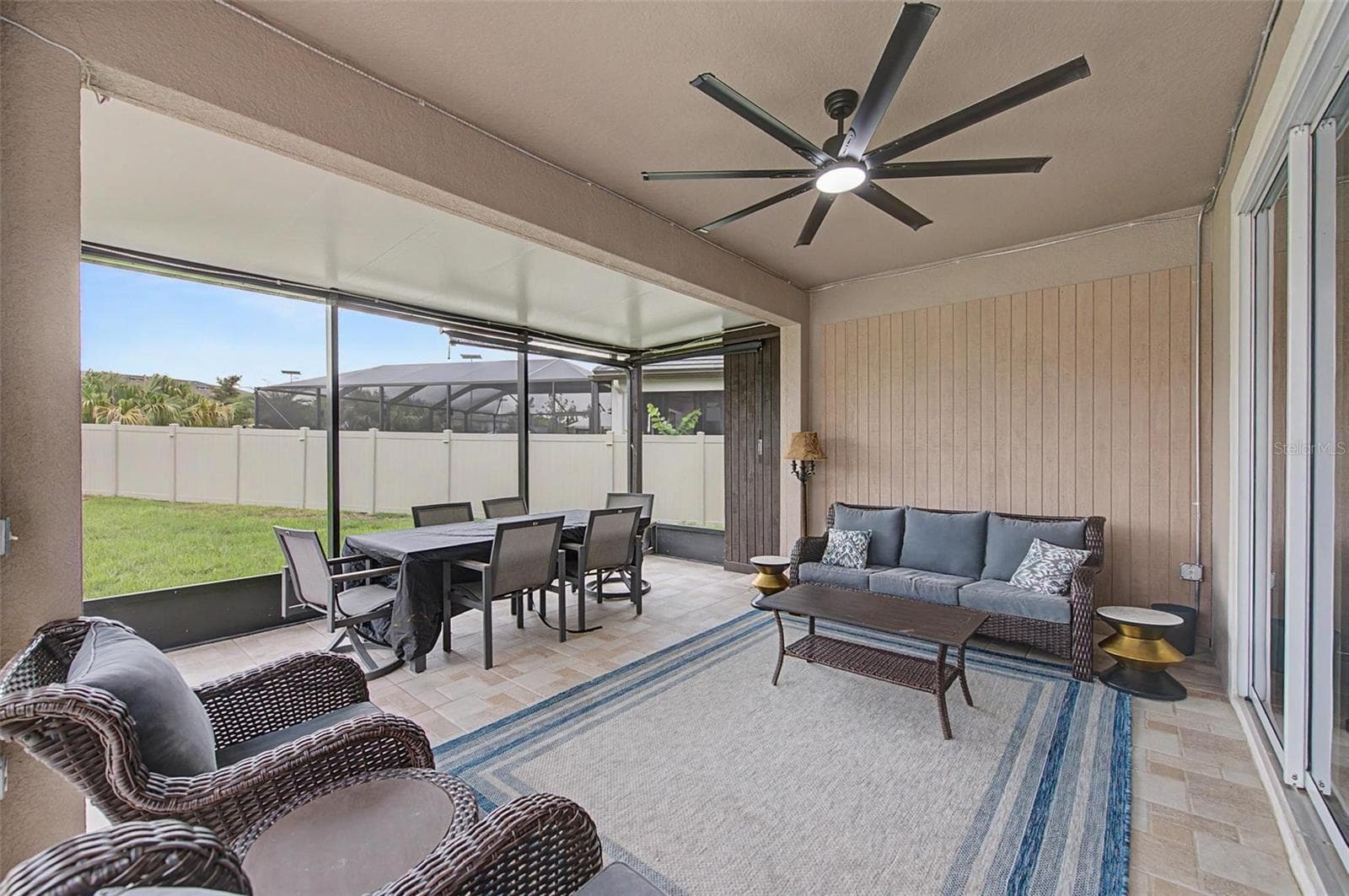 Extra-large Lanai with privacy - 10460 GABLE DIG LOOP, SAN ANTONIO