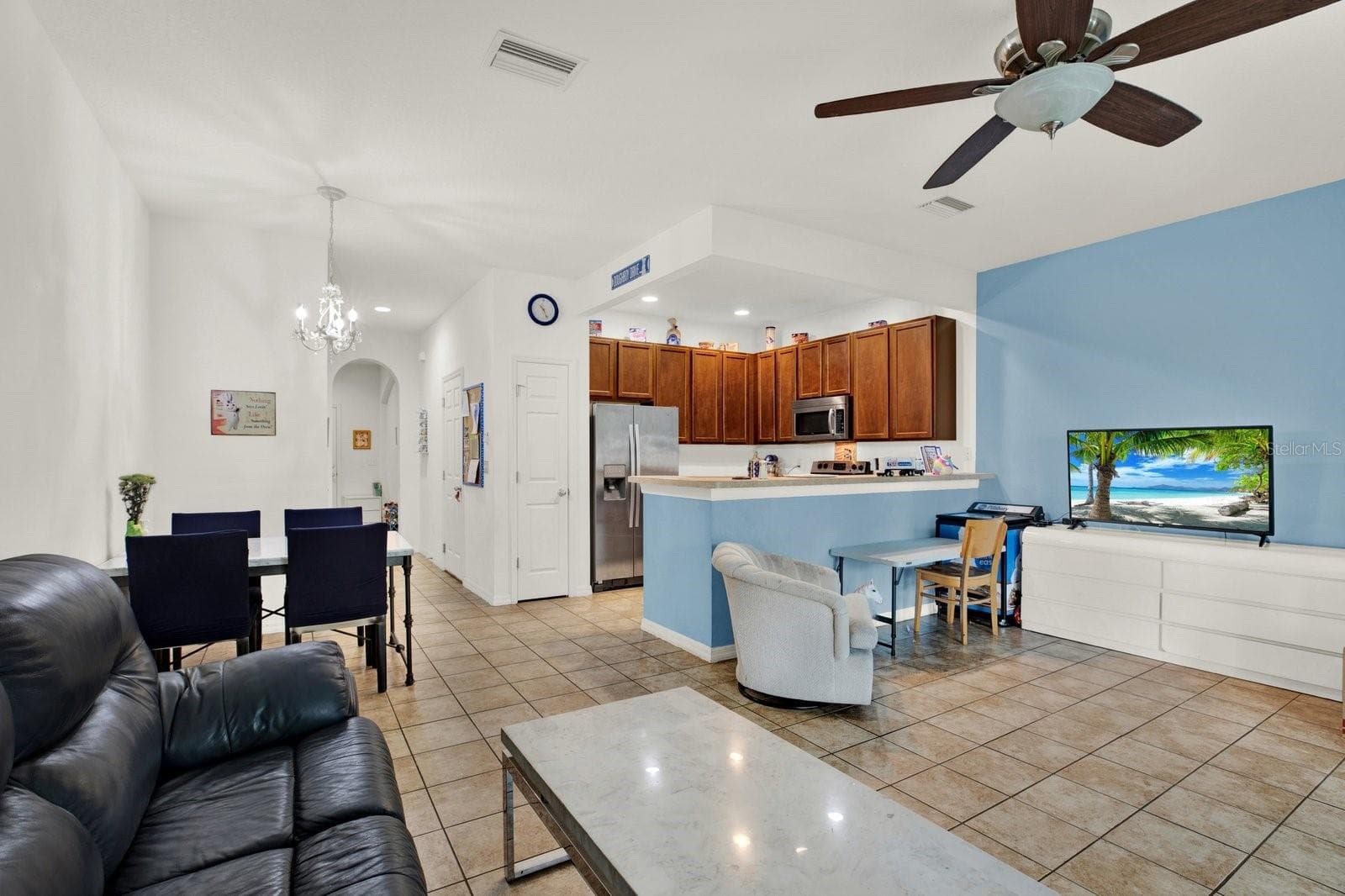 Townhouse at 6843 46TH LN N, PINELLAS PARK, photo 2 of 31