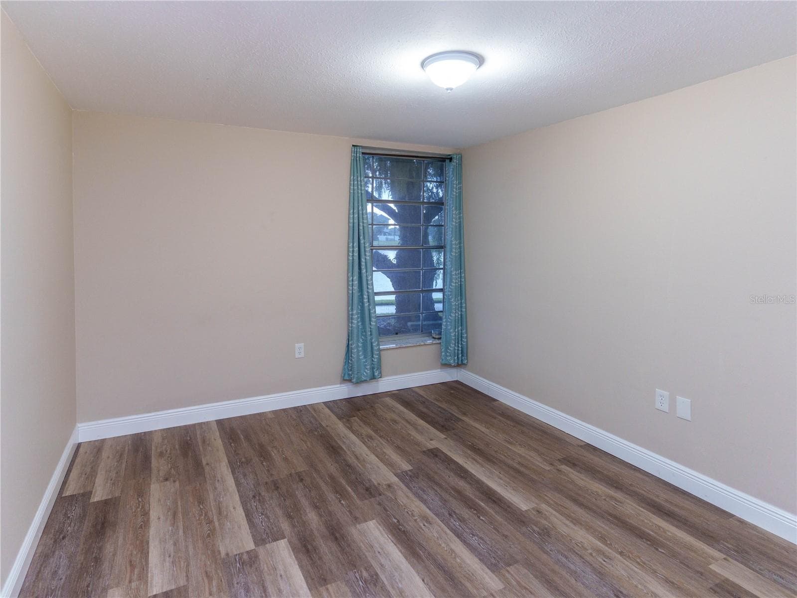 Condominium at 4318 TAHITIAN GARDENS CIR #F, HOLIDAY, photo 9 of 31