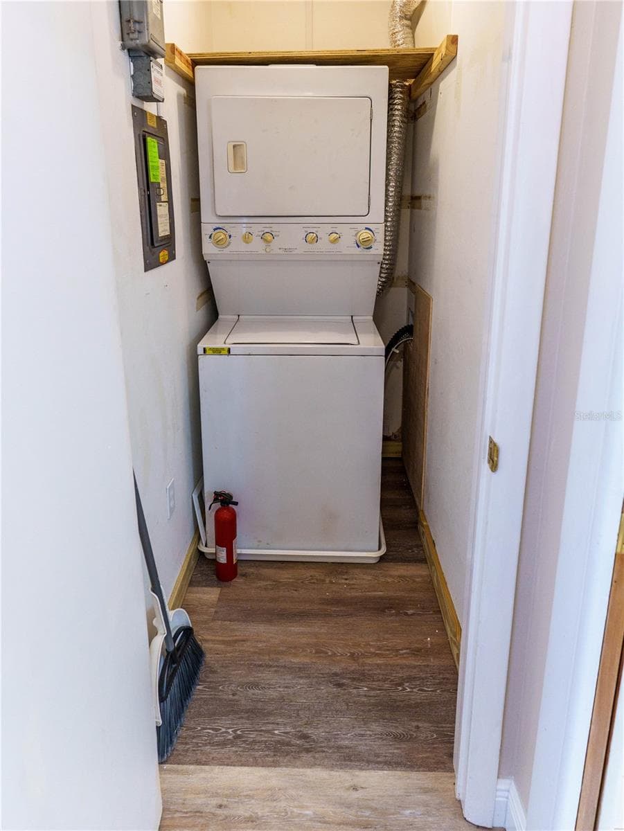 Condominium at 4318 TAHITIAN GARDENS CIR #F, HOLIDAY, photo 11 of 31
