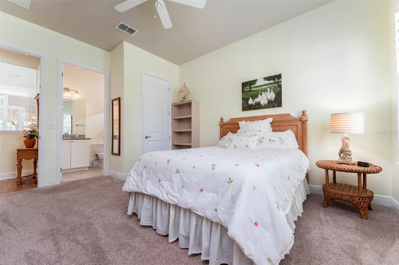 Spacious Bedroom 2 with EnSuite Bath - 14008 SWALLOW HILL DR, LITHIA