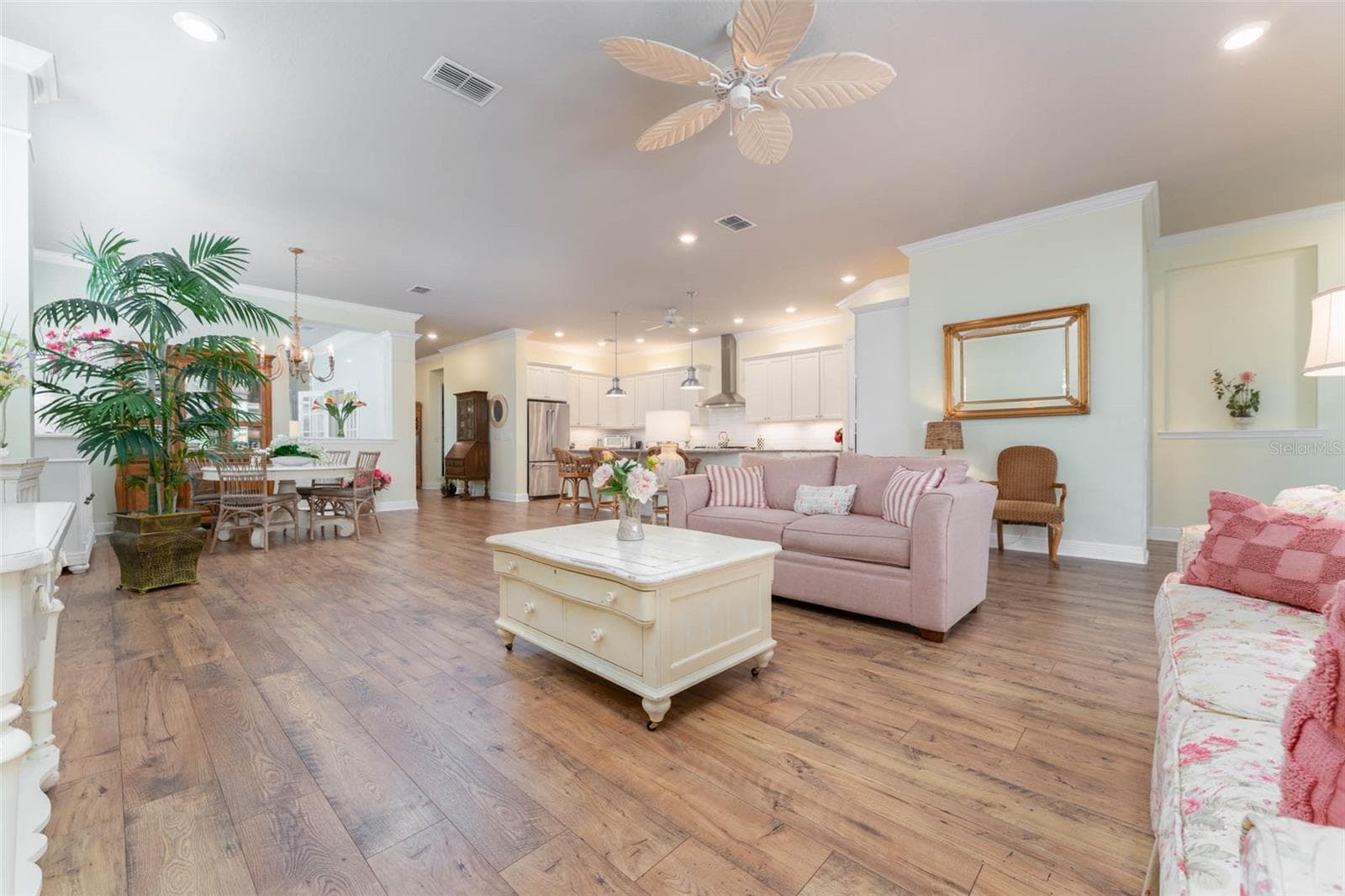 Spacious Great Room with Double Sliders Overlooking Lanai & Private Backyard - 14008 SWALLOW HILL DR, LITHIA
