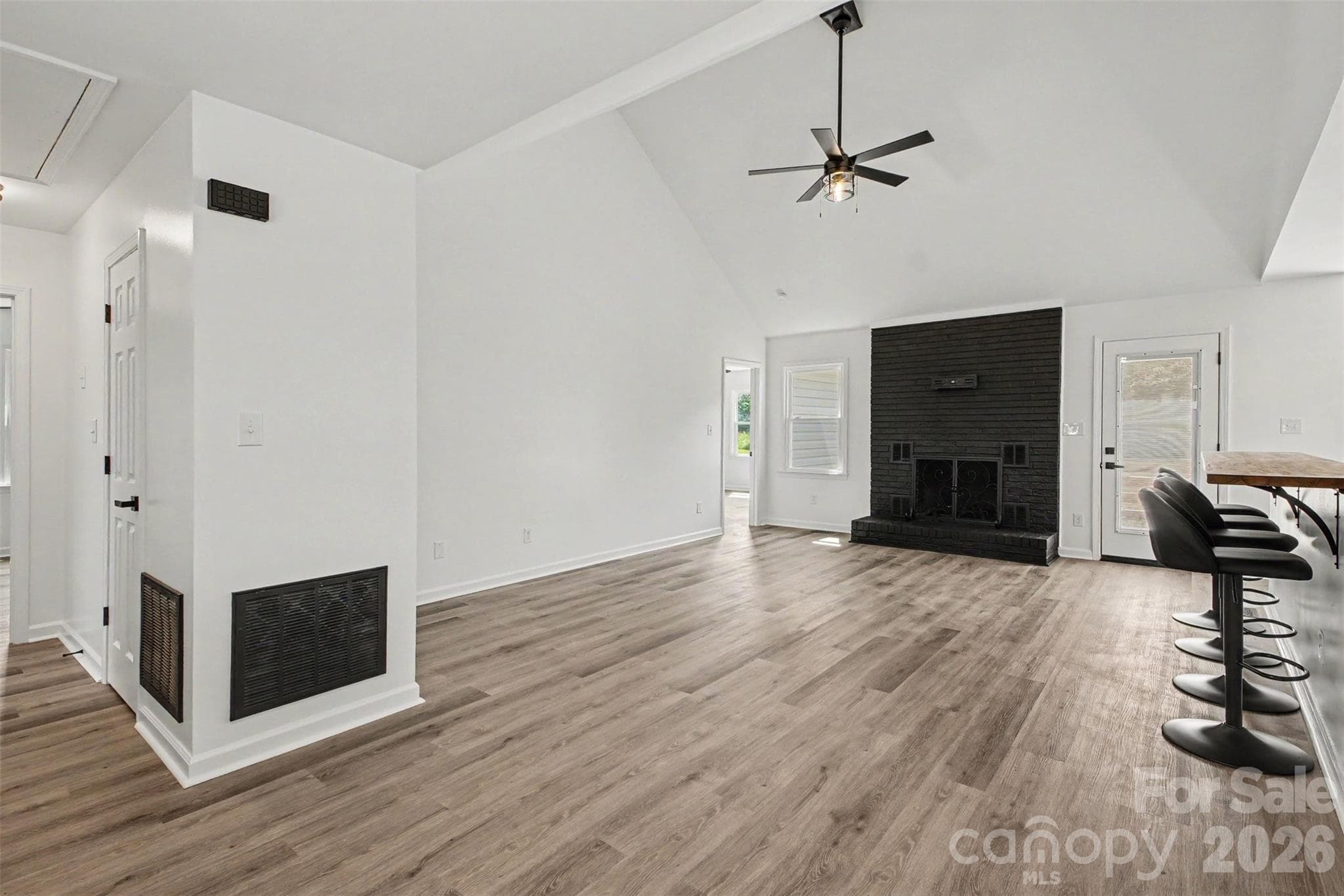 Living room - 8379 Harvell Road, Stanfield
