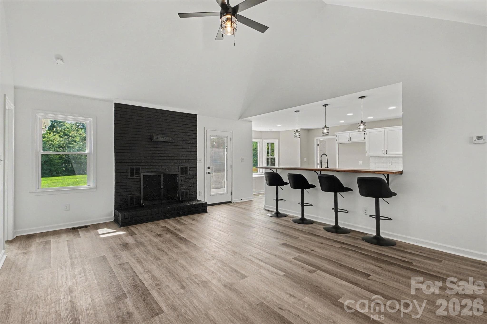 Living room - 8379 Harvell Road, Stanfield