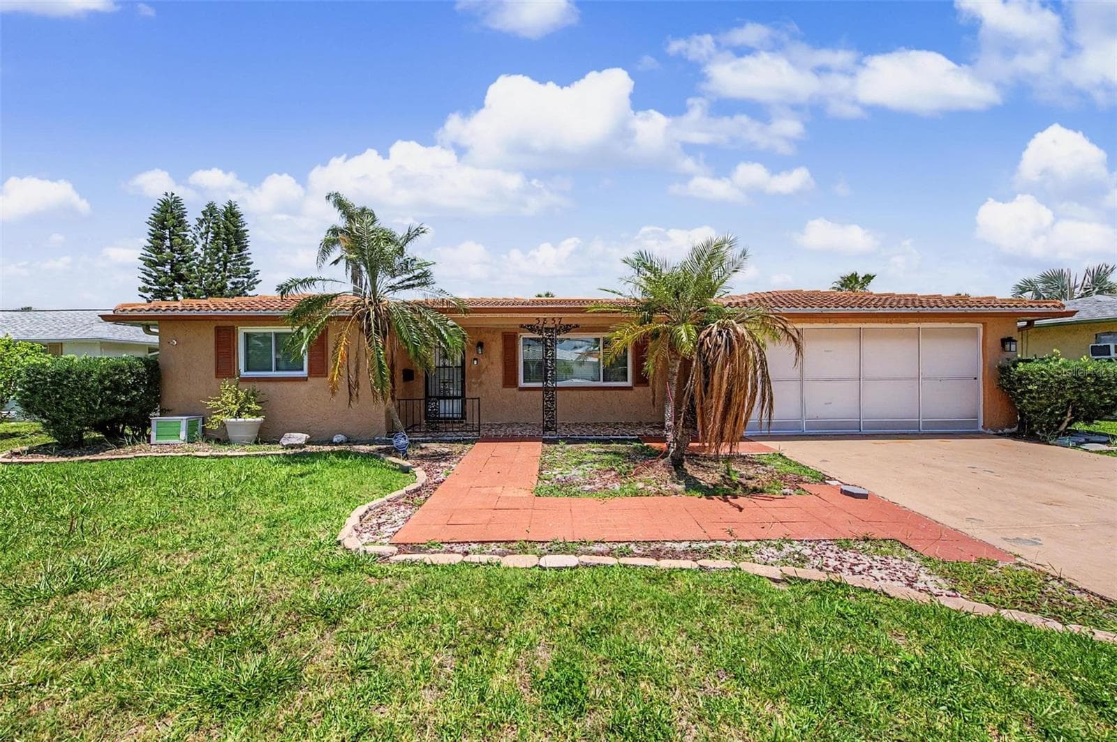 Single Family Residence at 3837 TOPSAIL TRL, NEW PORT RICHEY, photo 3 of 48