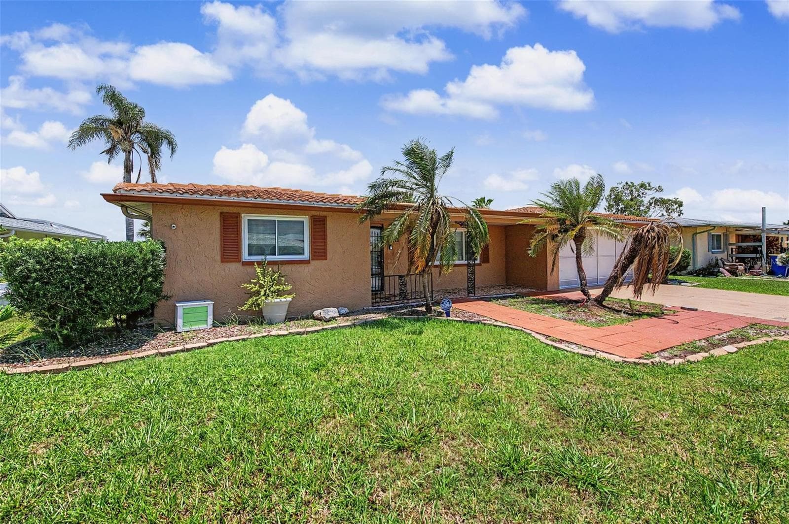 Single Family Residence at 3837 TOPSAIL TRL, NEW PORT RICHEY, photo 4 of 48