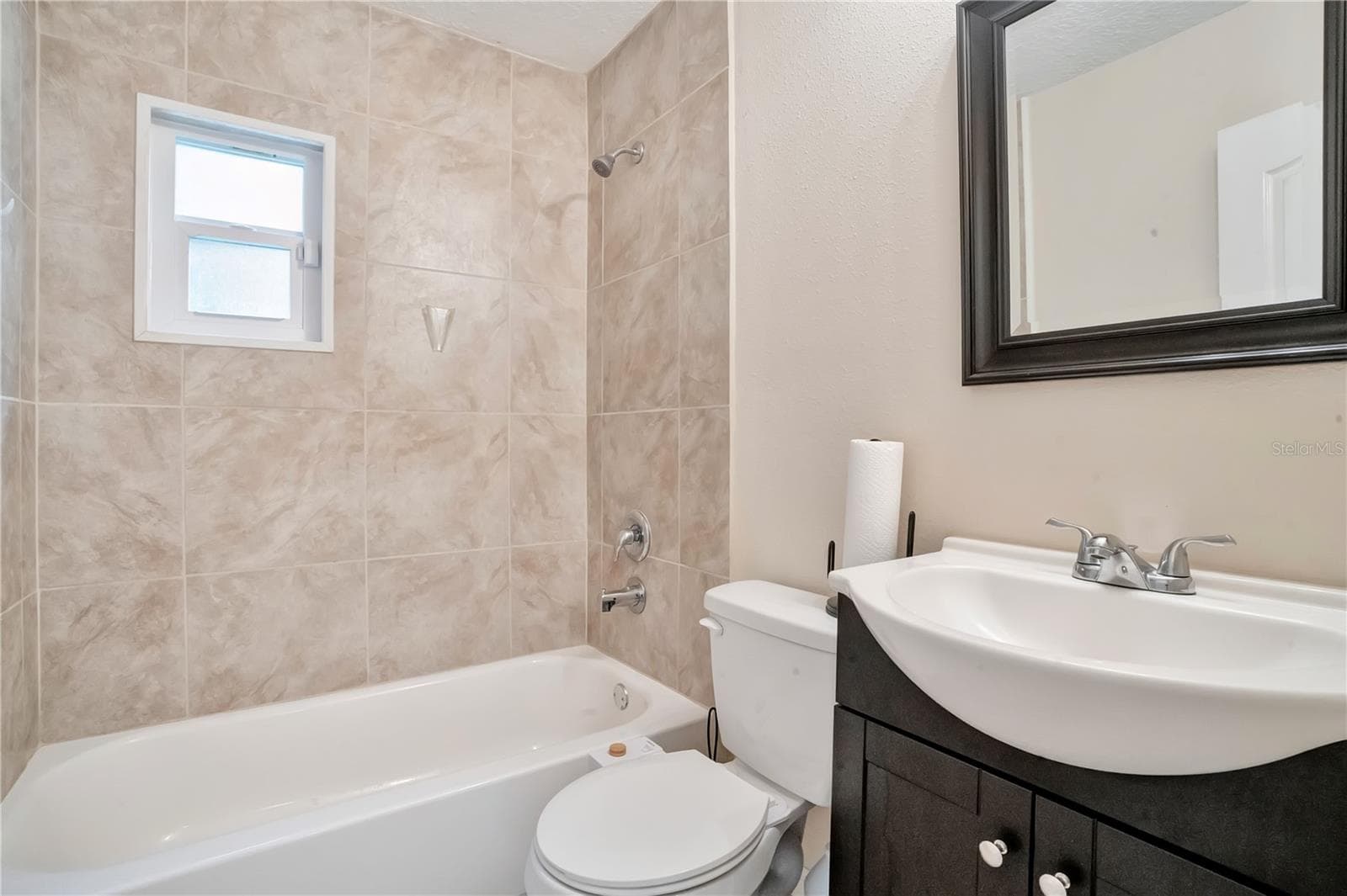 Single Family Residence at 4901 BRISTOL CT, ORLANDO, photo 18 of 24