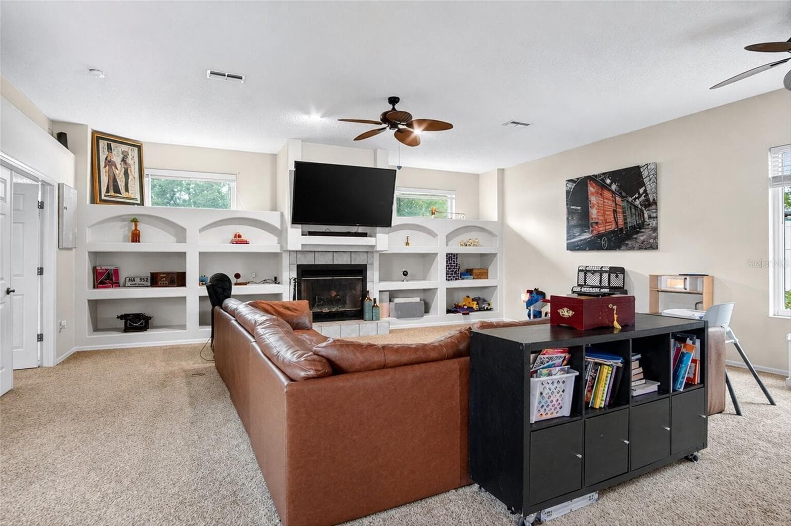 Single Family Residence at 9123 MAVIS RD, WEEKI WACHEE, photo 9 of 64