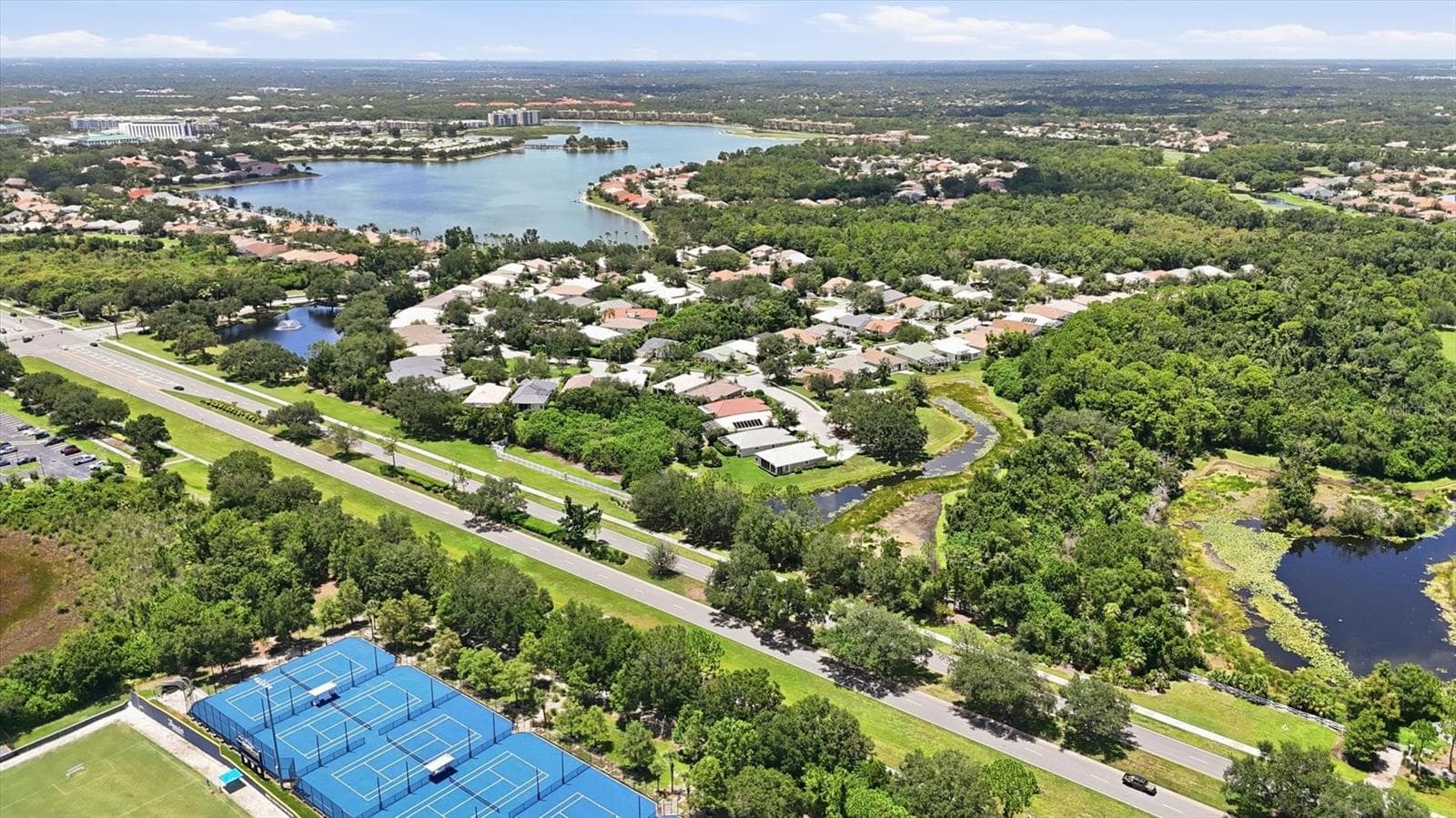Single Family Residence at 8492 IDLEWOOD CT, LAKEWOOD RANCH, photo 69 of 71
