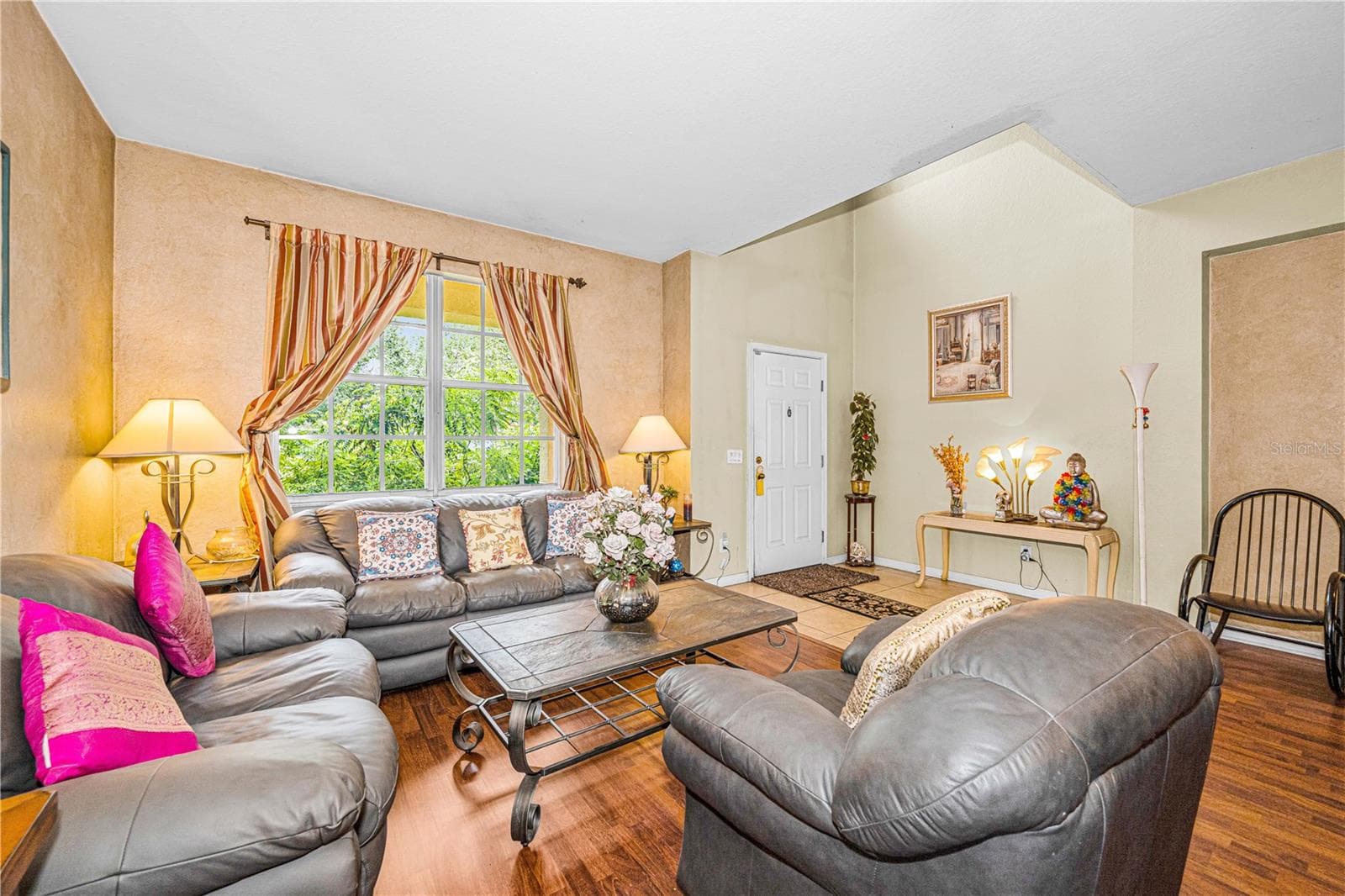 Single Family Residence at 11217 LAUREL BROOK CT, RIVERVIEW, photo 5 of 45