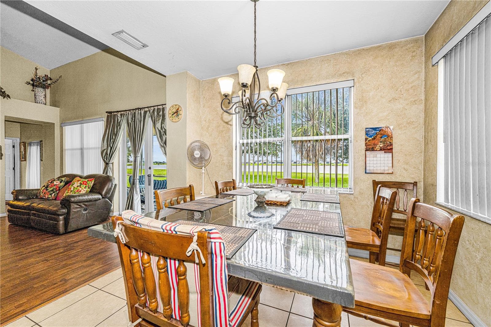 Single Family Residence at 11217 LAUREL BROOK CT, RIVERVIEW, photo 11 of 45