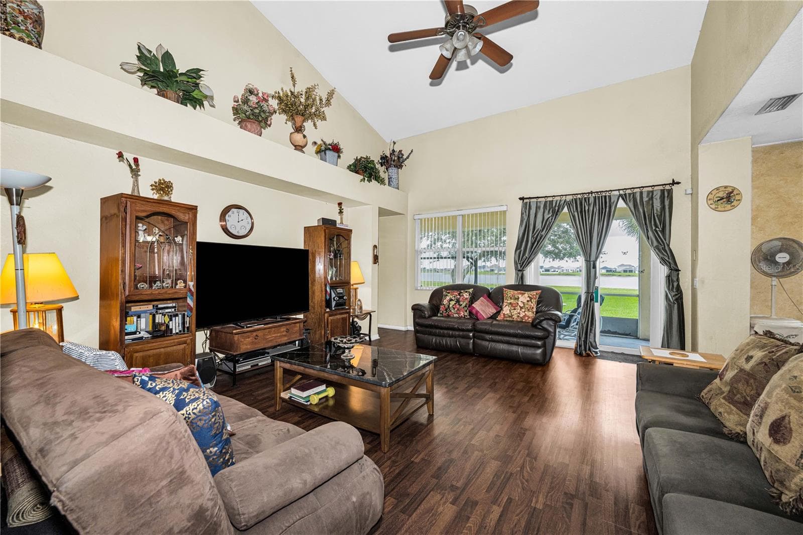 Single Family Residence at 11217 LAUREL BROOK CT, RIVERVIEW, photo 13 of 45