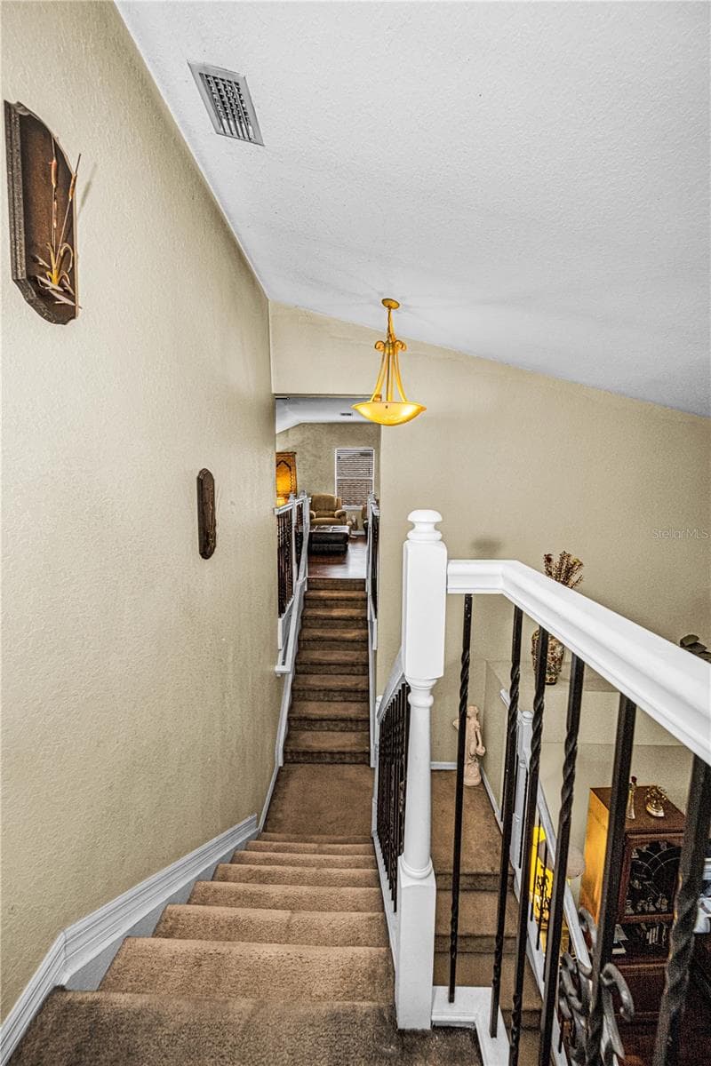 Single Family Residence at 11217 LAUREL BROOK CT, RIVERVIEW, photo 21 of 45