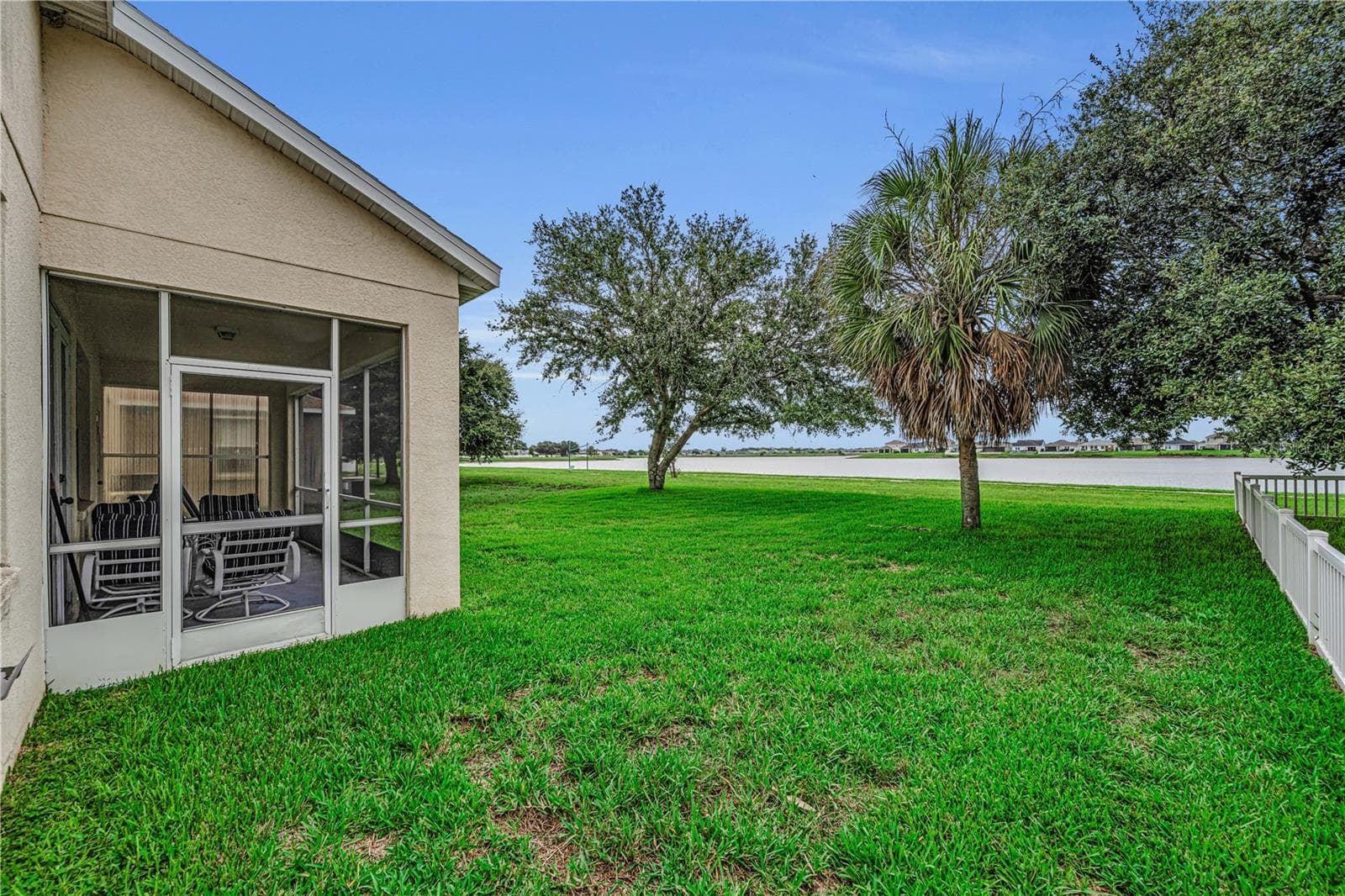 Single Family Residence at 11217 LAUREL BROOK CT, RIVERVIEW, photo 33 of 45