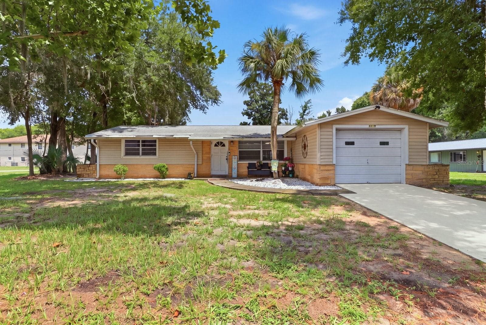 1149 N TRUDEL PT