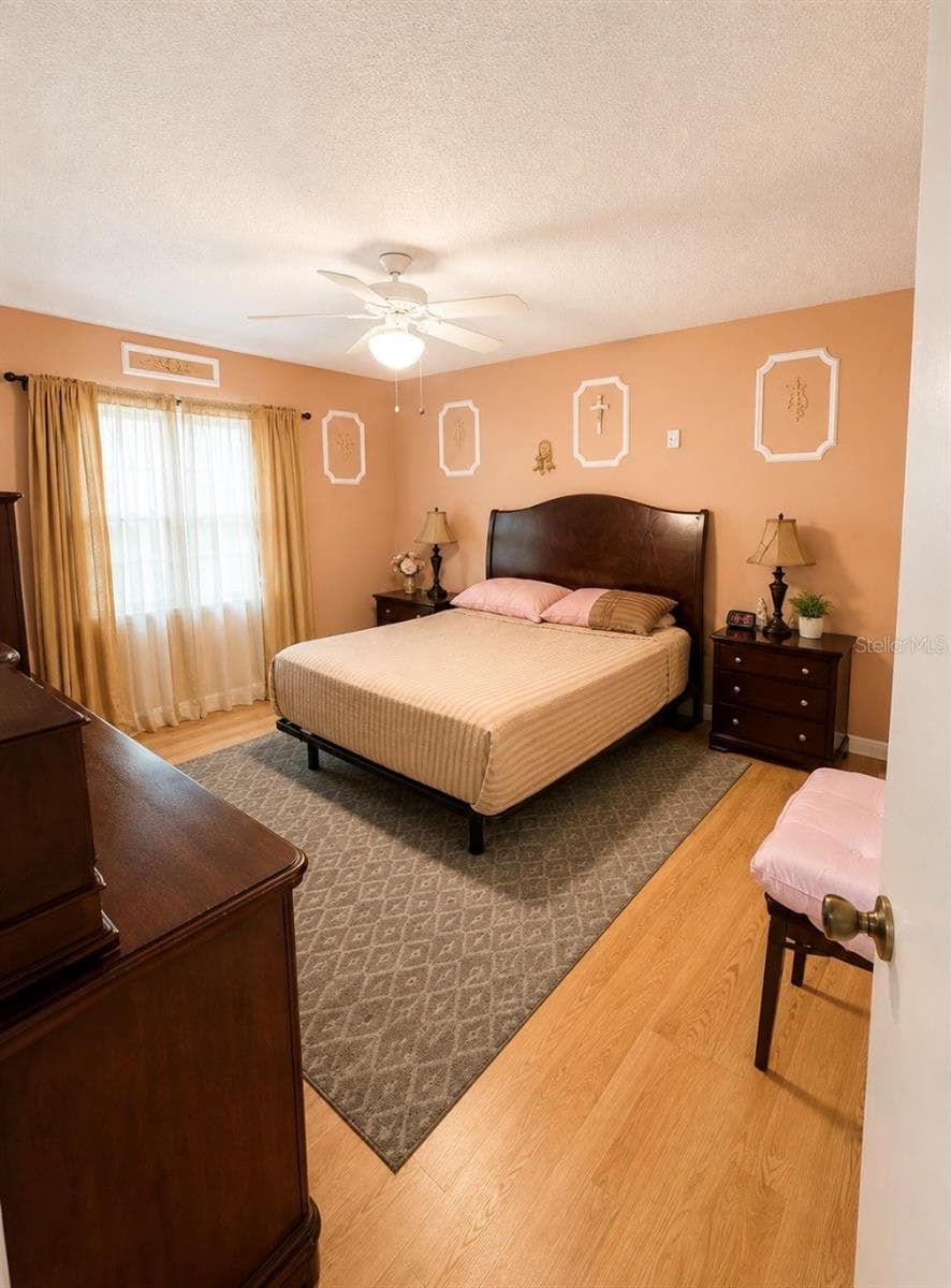 Master bed - 1012 FOREST CIR, WINTER SPRINGS