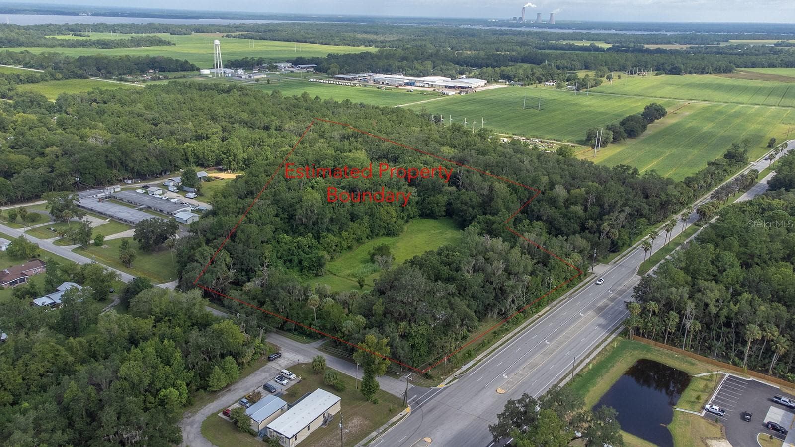 Single Family Residence at 104 W LOUIS BROER RD, EAST PALATKA, photo 4 of 21