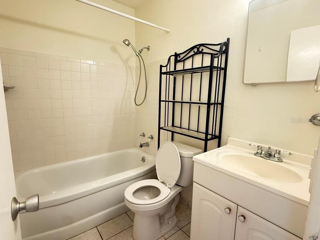 Condominium at 4032 57TH ST N #264, KENNETH CITY, photo 10 of 16
