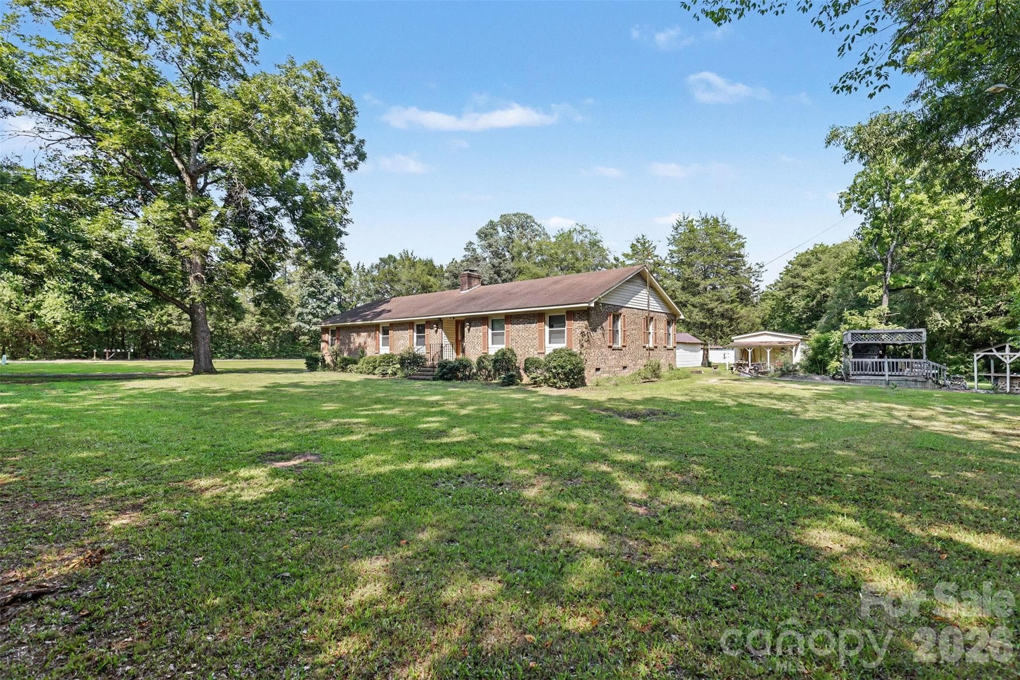 Single Family Residence at 310 Ferret Lane, York, photo 7 of 22