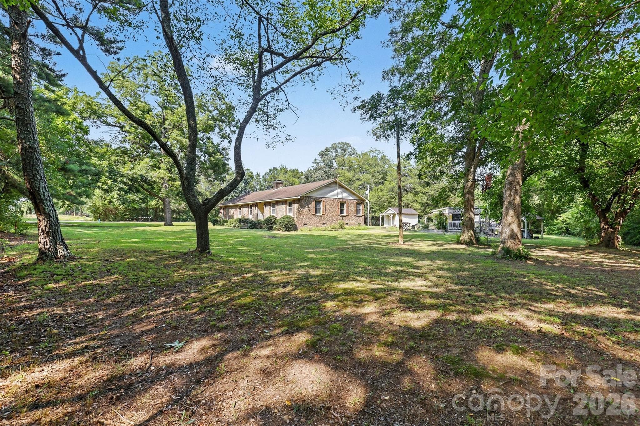 Single Family Residence at 310 Ferret Lane, York, photo 8 of 22
