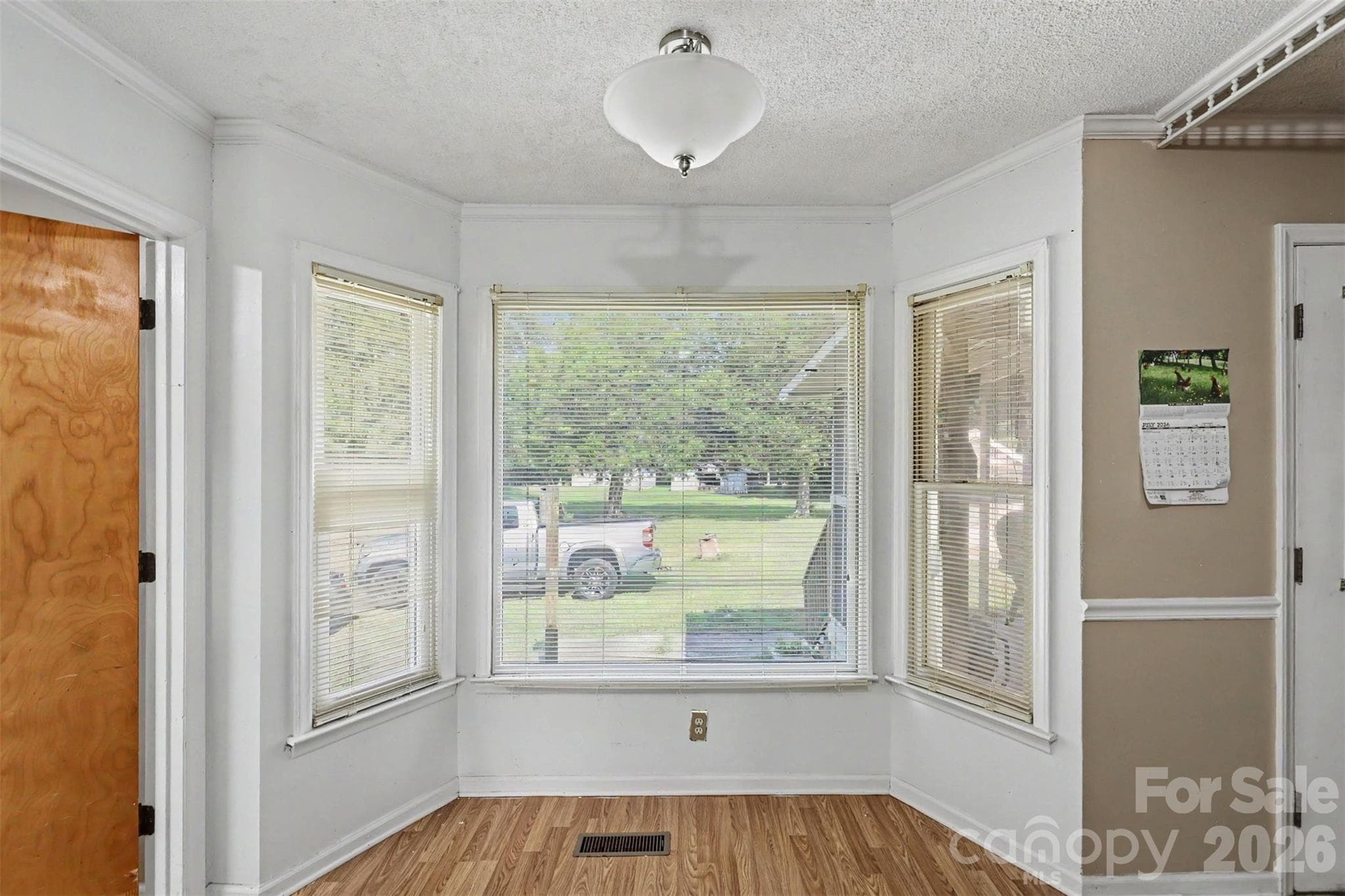 Single Family Residence at 310 Ferret Lane, York, photo 13 of 22