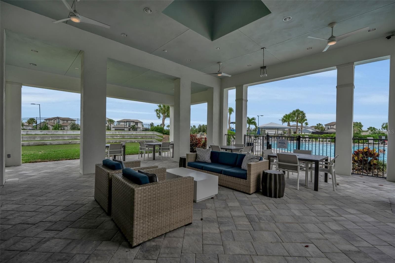 Single Family Residence at 16942 SAVORY MIST CIR, BRADENTON, photo 96 of 100