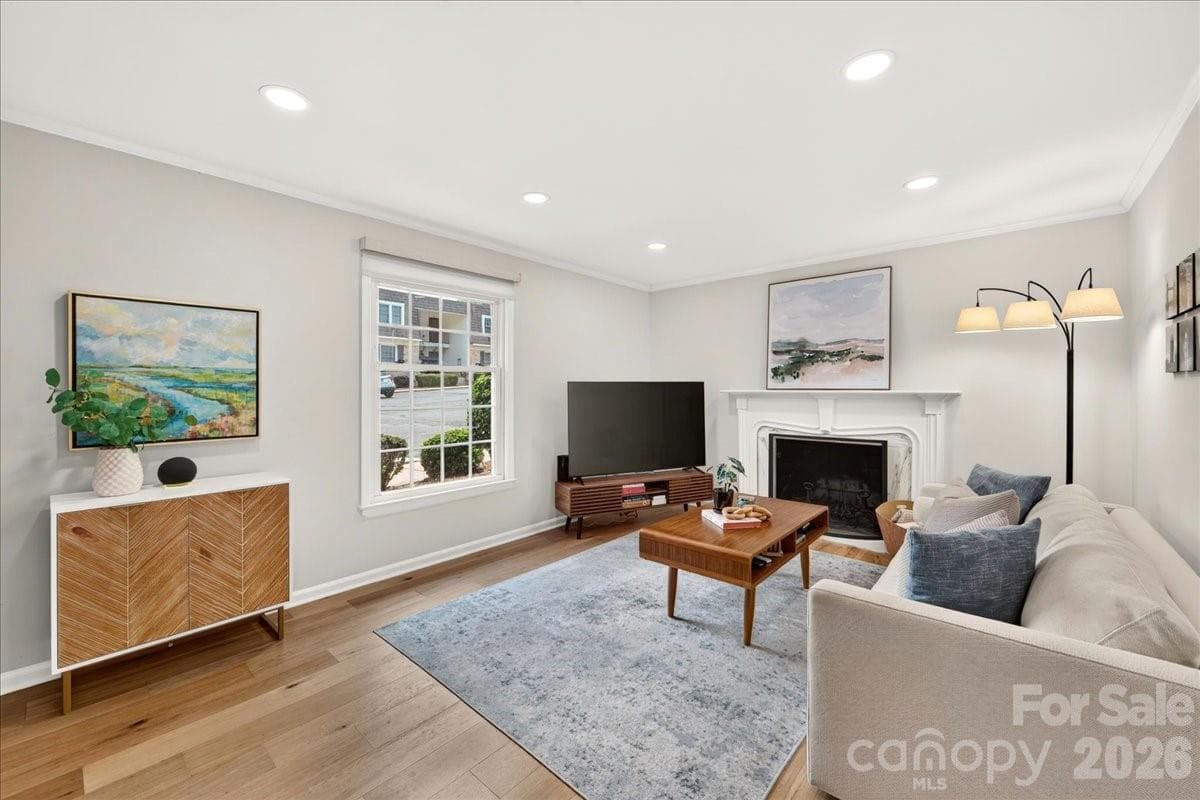 Condominium at 3500 Colony Road, Charlotte, photo 4 of 40