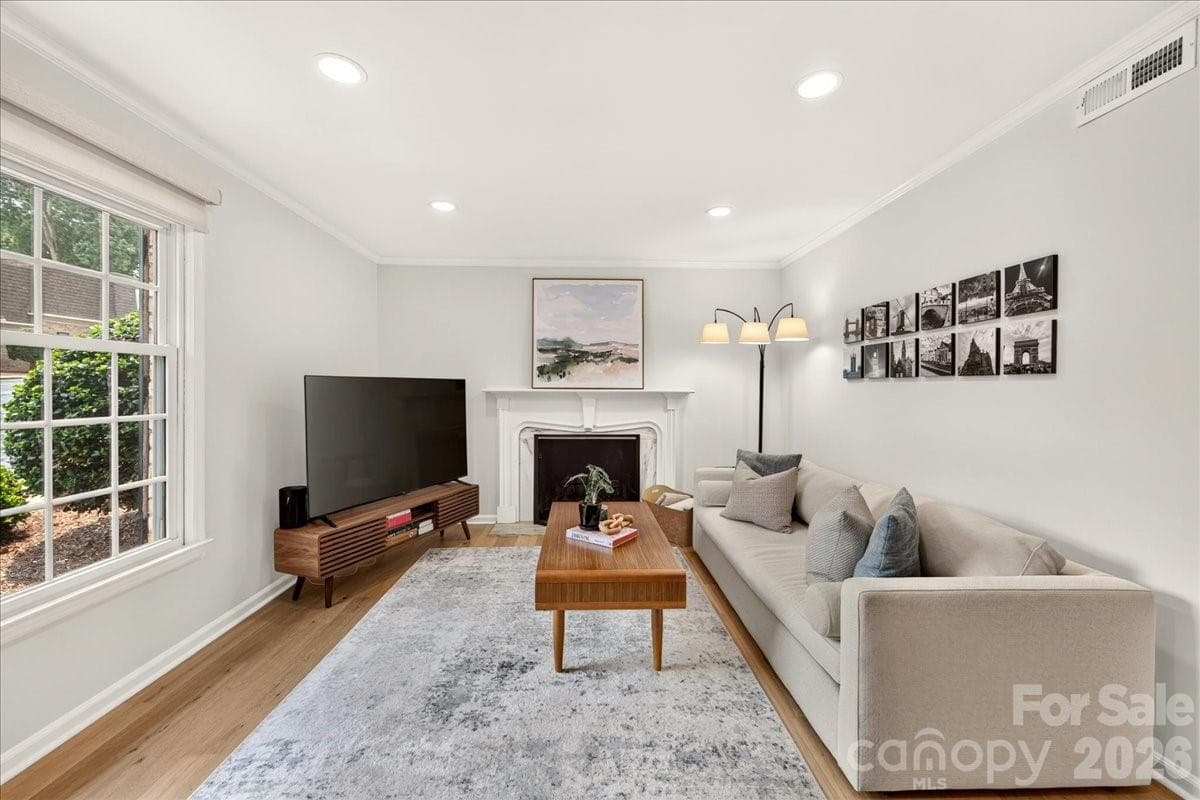 Condominium at 3500 Colony Road, Charlotte, photo 6 of 40