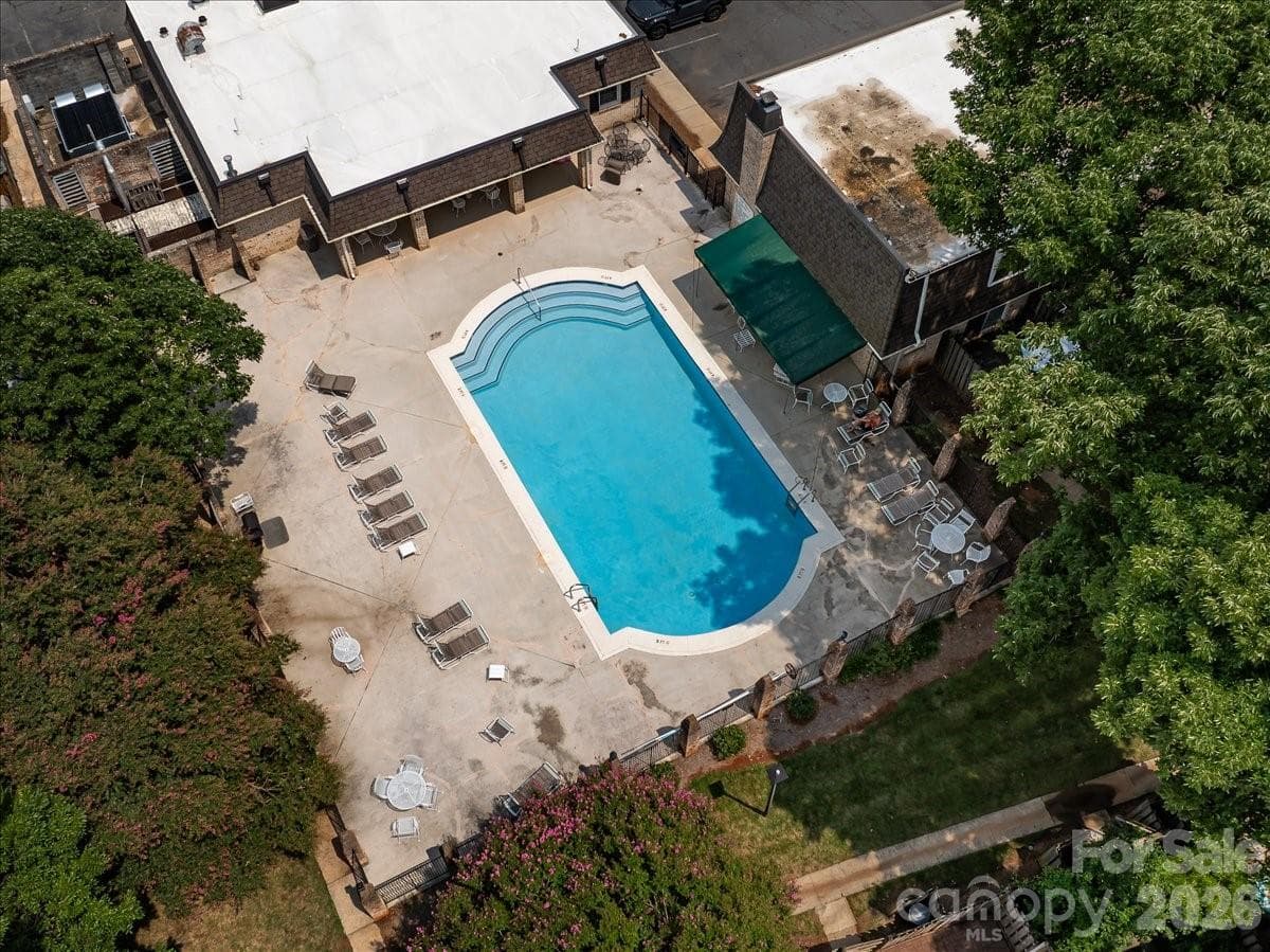 Condominium at 3500 Colony Road, Charlotte, photo 39 of 40