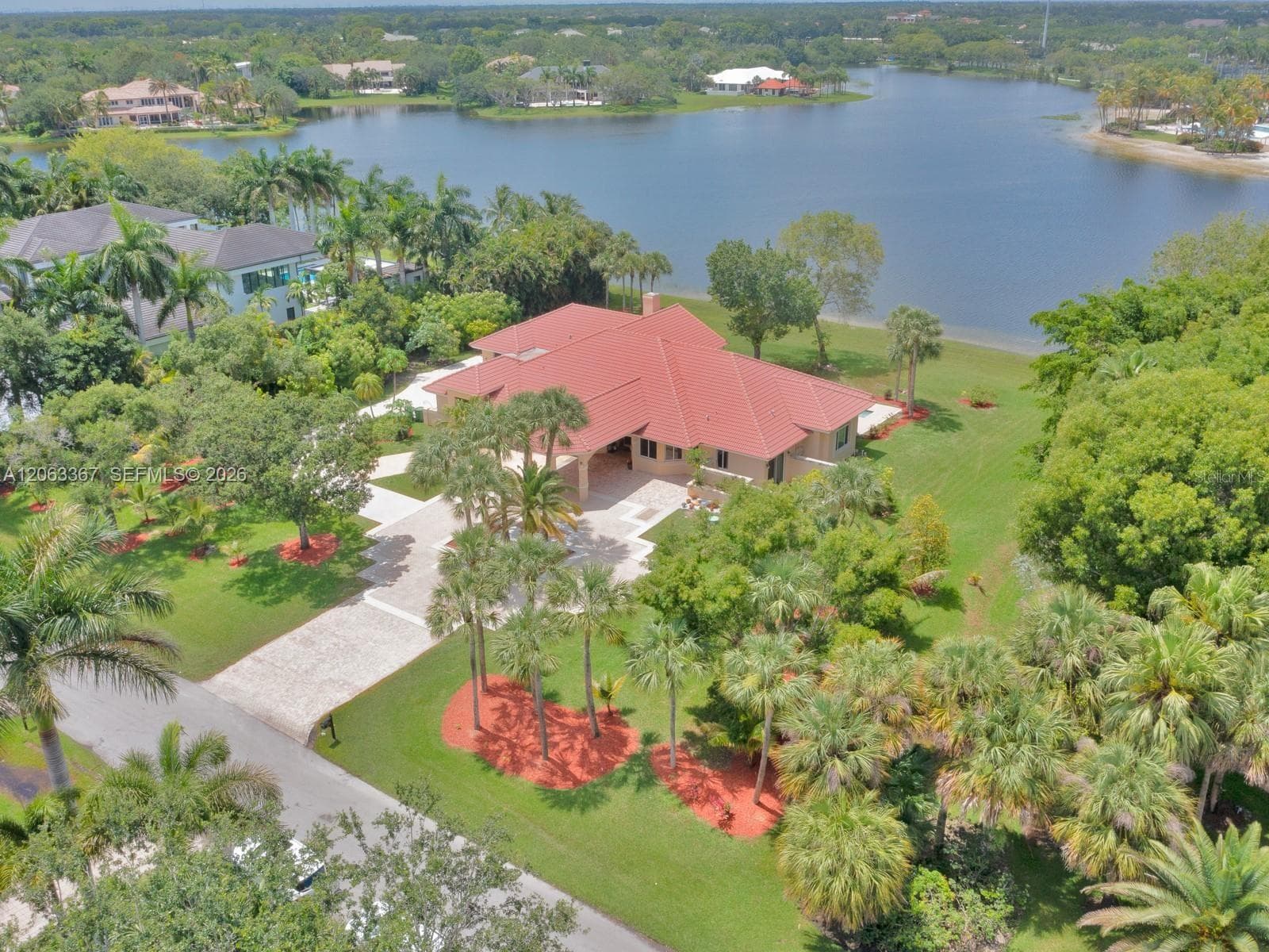 Single Family Residence at 2710 WALKERS WAY, WESTON, photo 7 of 55