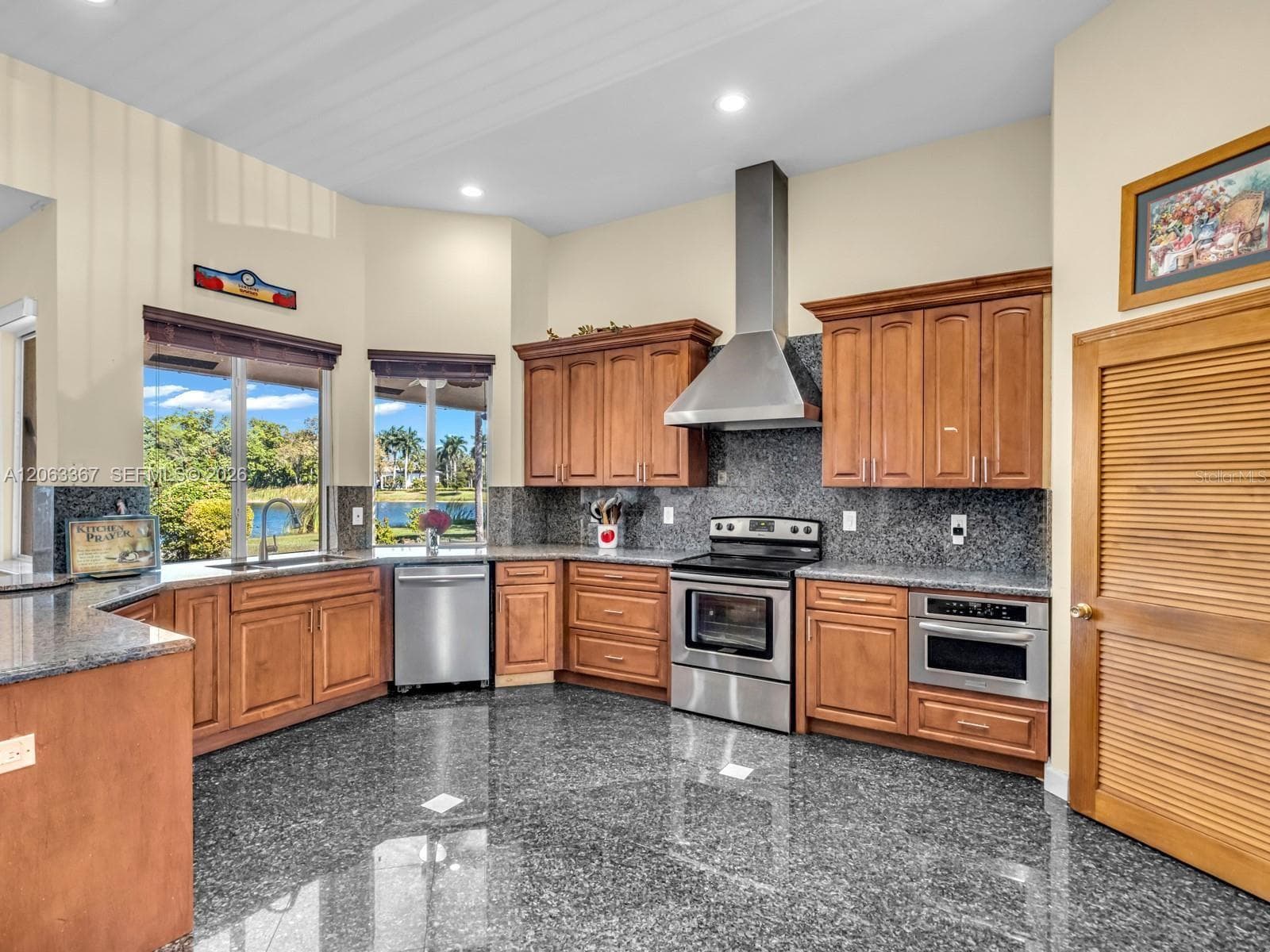 Single Family Residence at 2710 WALKERS WAY, WESTON, photo 19 of 55
