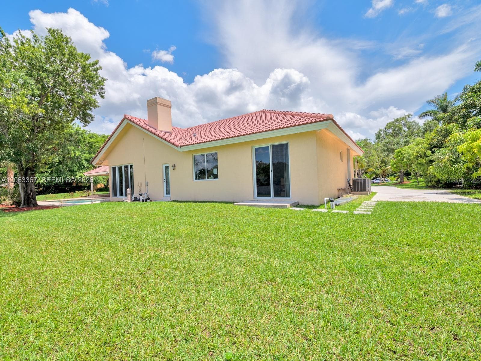 Single Family Residence at 2710 WALKERS WAY, WESTON, photo 45 of 55