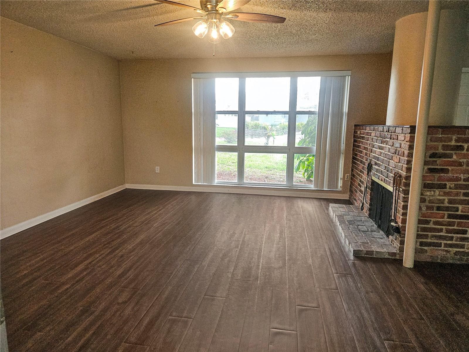 Single Family Residence at 1820 LOMBARDY DR, CLEARWATER, photo 4 of 20