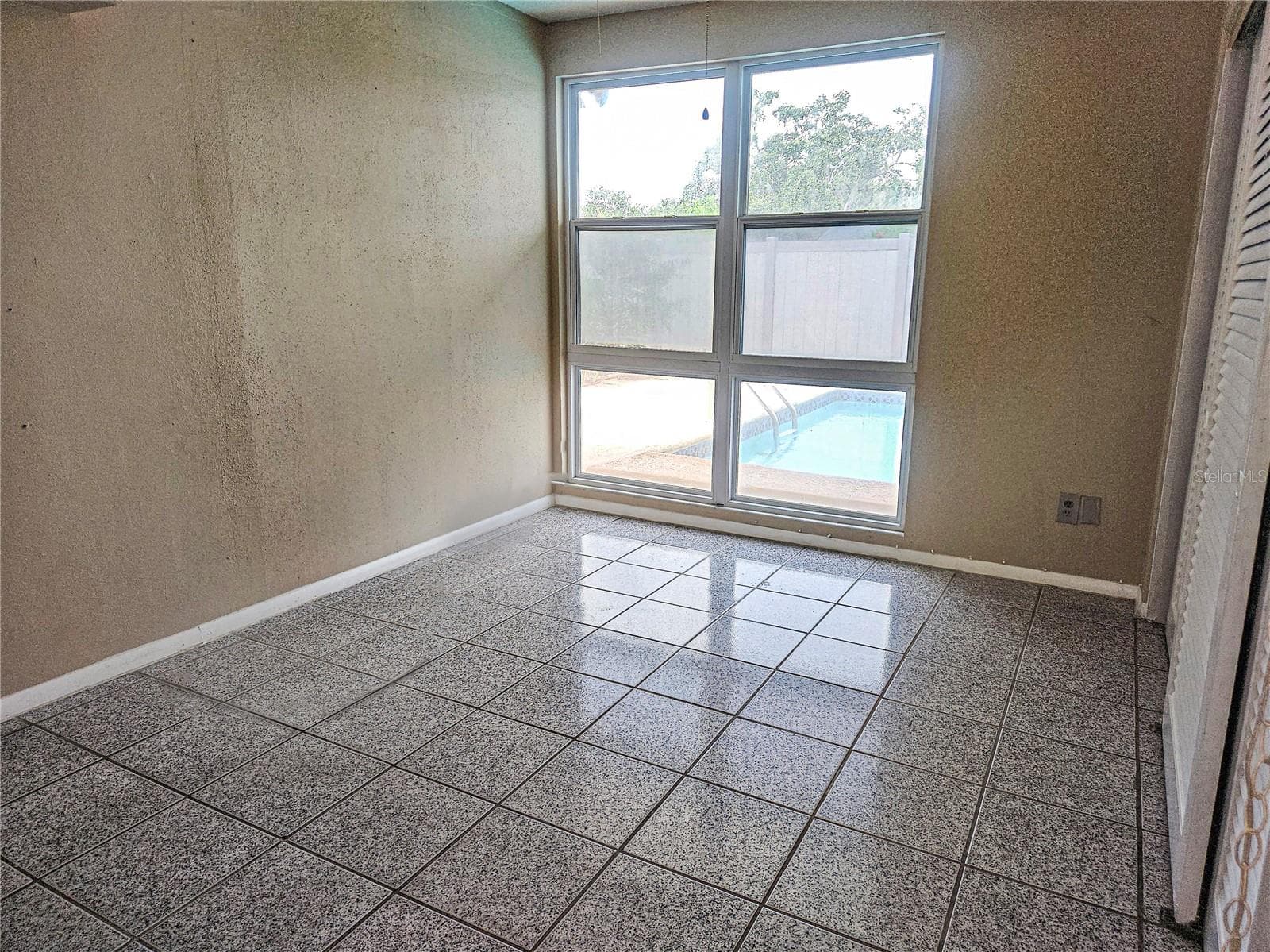 Single Family Residence at 1820 LOMBARDY DR, CLEARWATER, photo 9 of 20