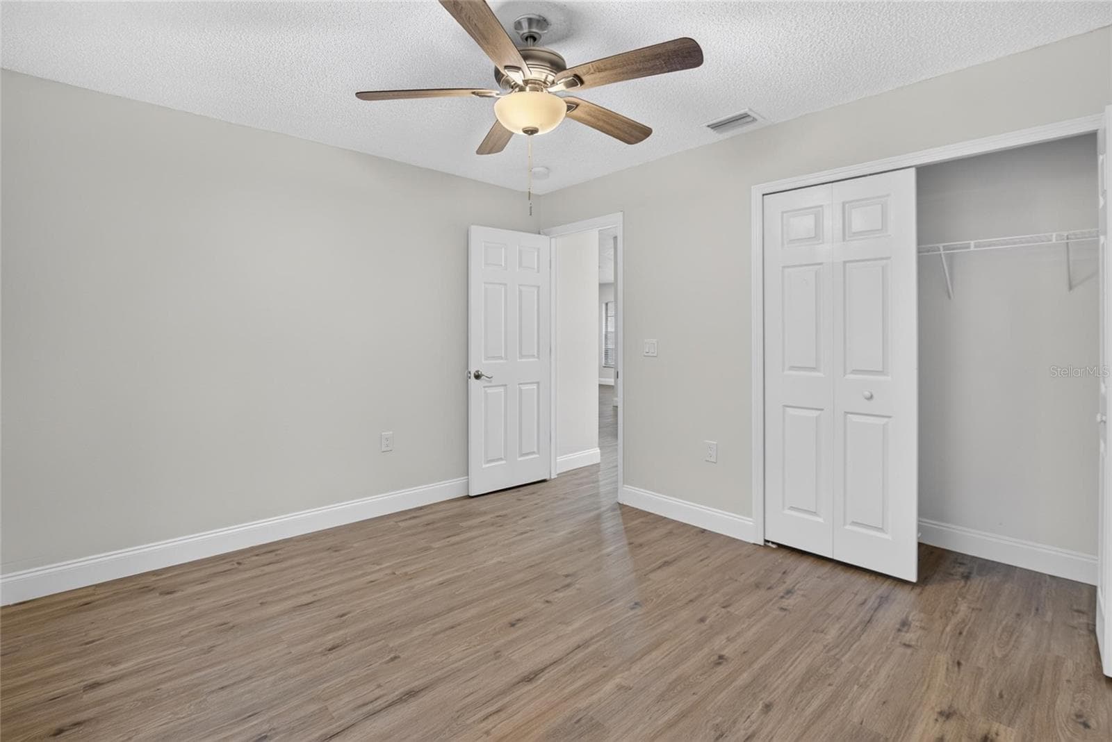 Single Family Residence at 27526 GREEN WILLOW RUN, WESLEY CHAPEL, photo 28 of 78
