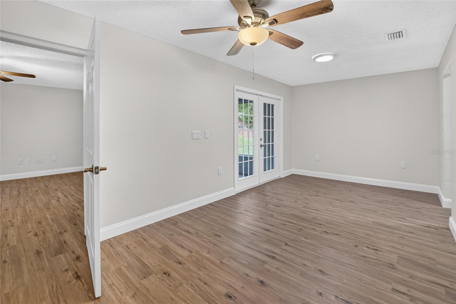 Single Family Residence at 27526 GREEN WILLOW RUN, WESLEY CHAPEL, photo 30 of 78