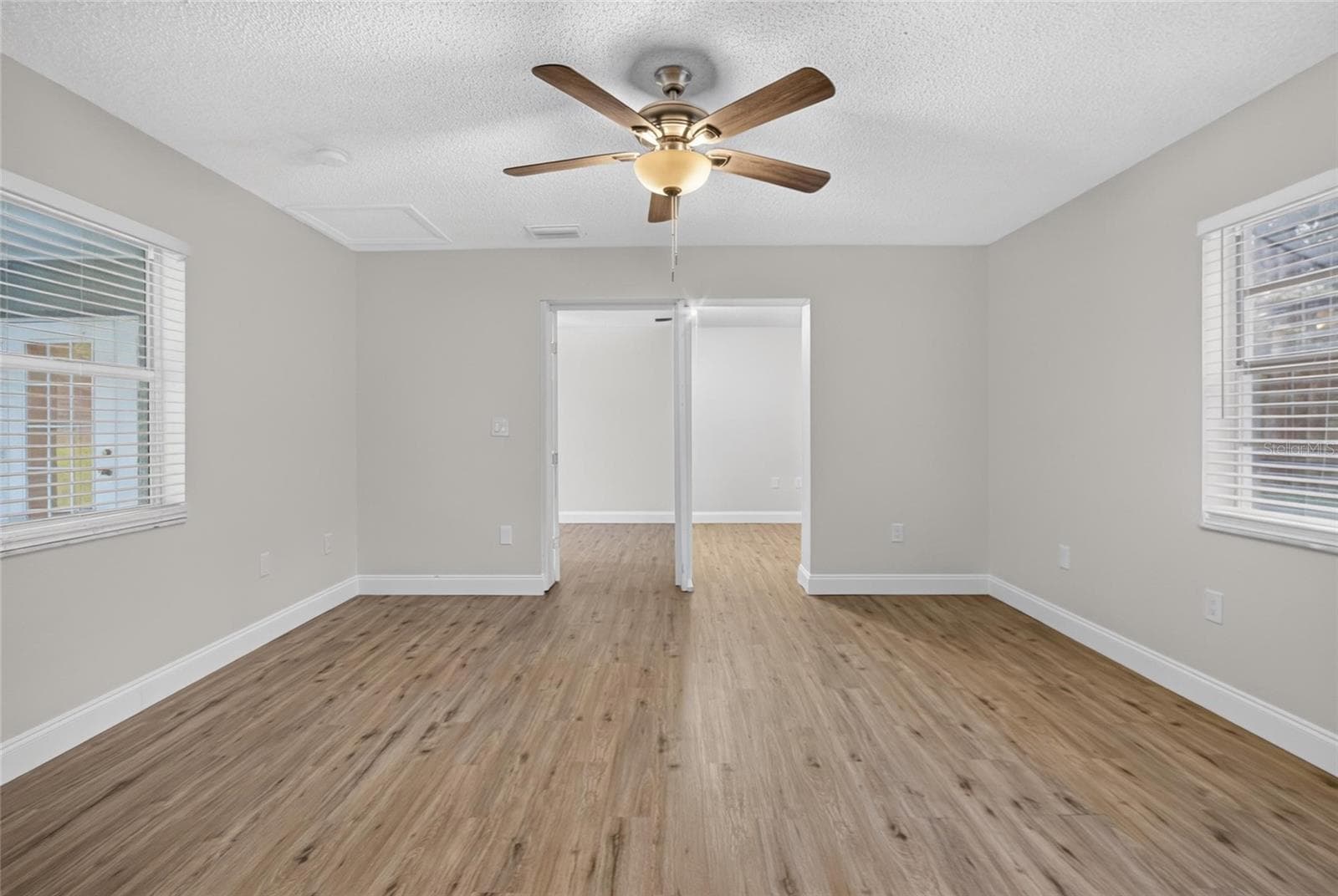 Single Family Residence at 27526 GREEN WILLOW RUN, WESLEY CHAPEL, photo 33 of 78