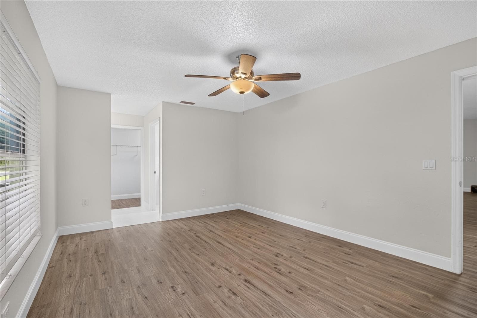 Single Family Residence at 27526 GREEN WILLOW RUN, WESLEY CHAPEL, photo 38 of 78
