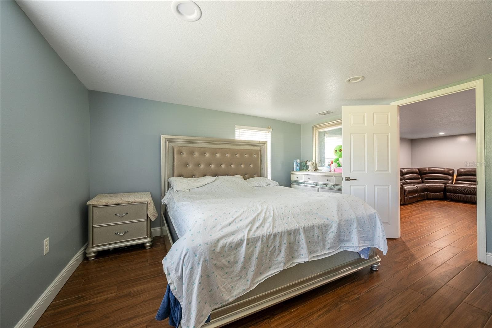 Master Bedroom - 19 S TYLER AVE, ORLANDO